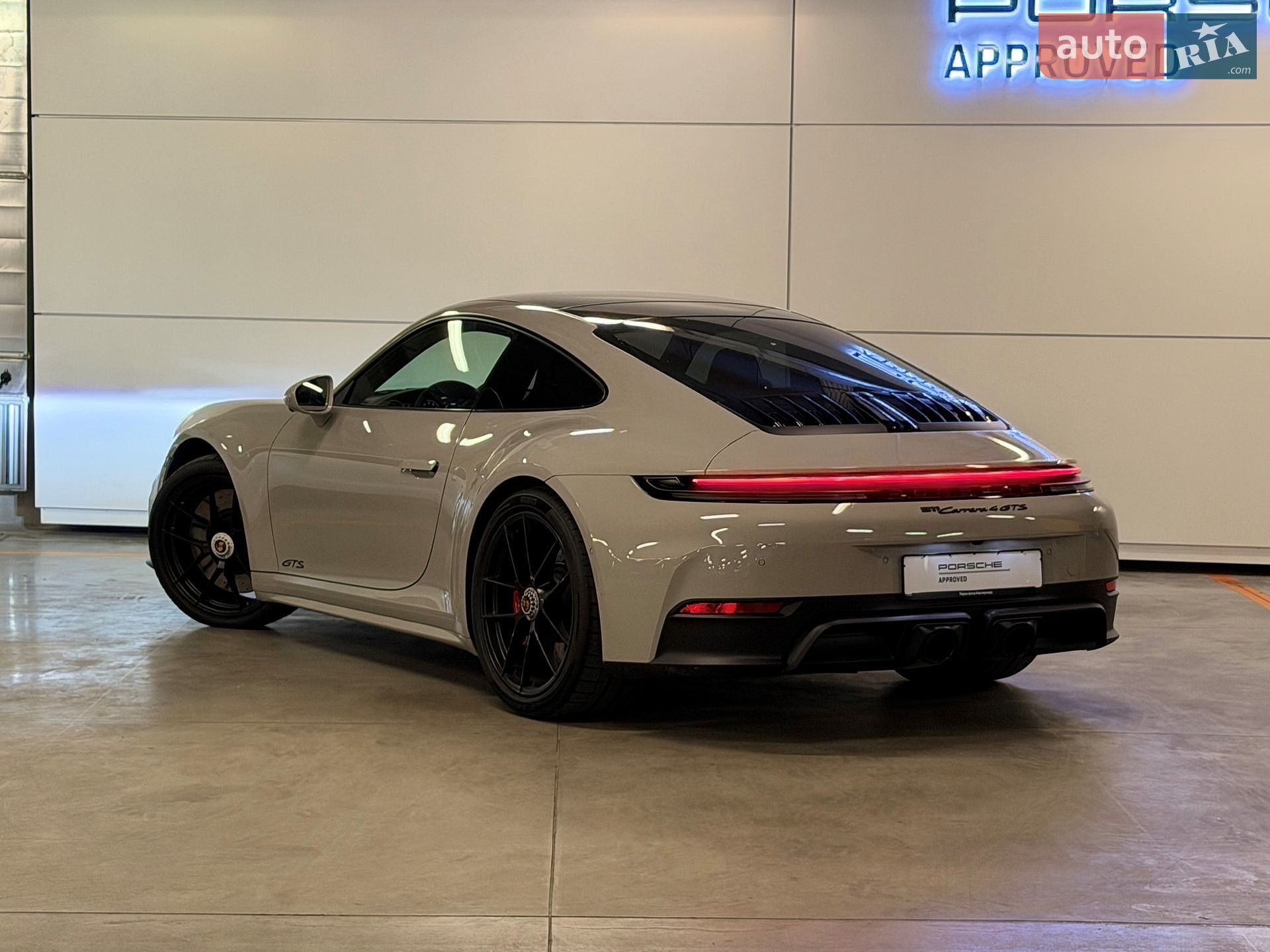 Porsche 911 2025 VIN WP0ZZZ99ZTS218115 фото оголошення 3 з 54