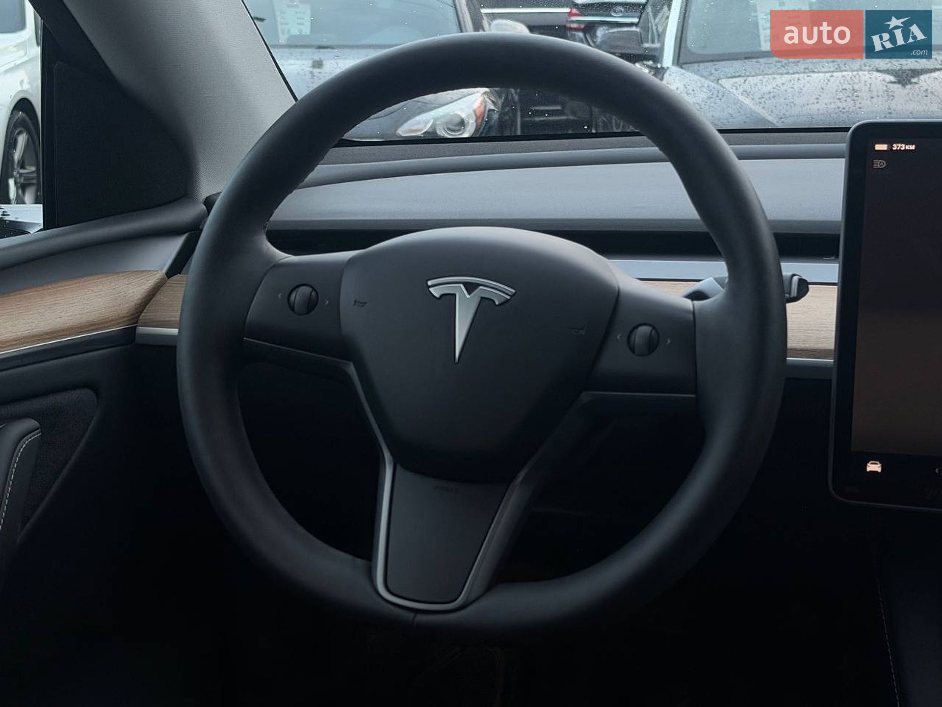 Tesla Model Y 2024 VIN 7SAYGDEE6RA226097 фото оголошення 23 з 32