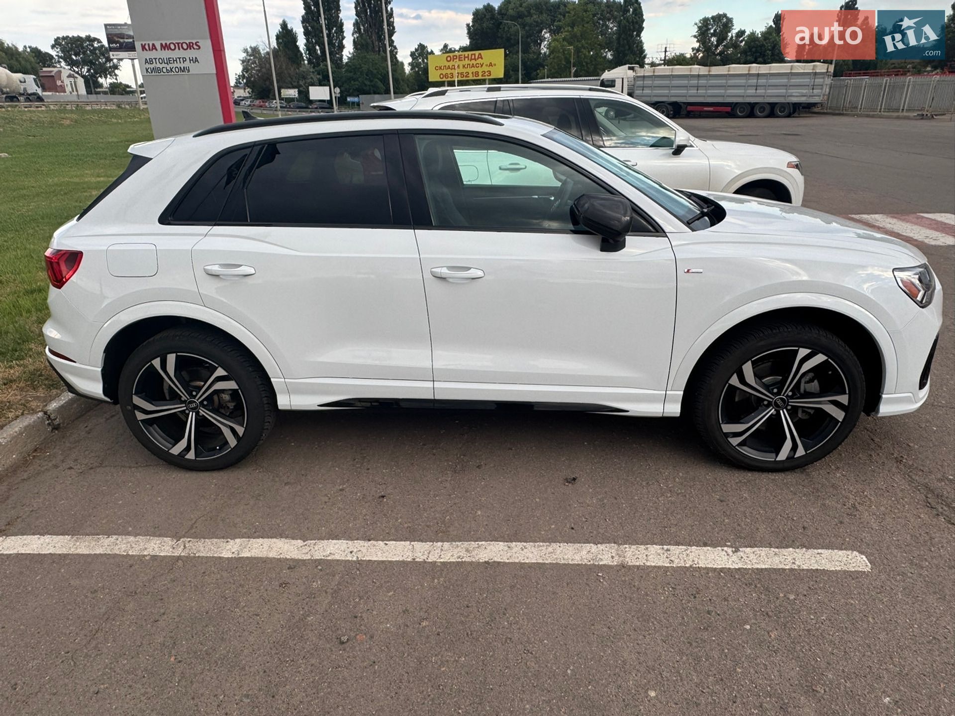 Audi Q3 2022 VIN WA1FECF36P1028320 фото оголошення 8 з 27