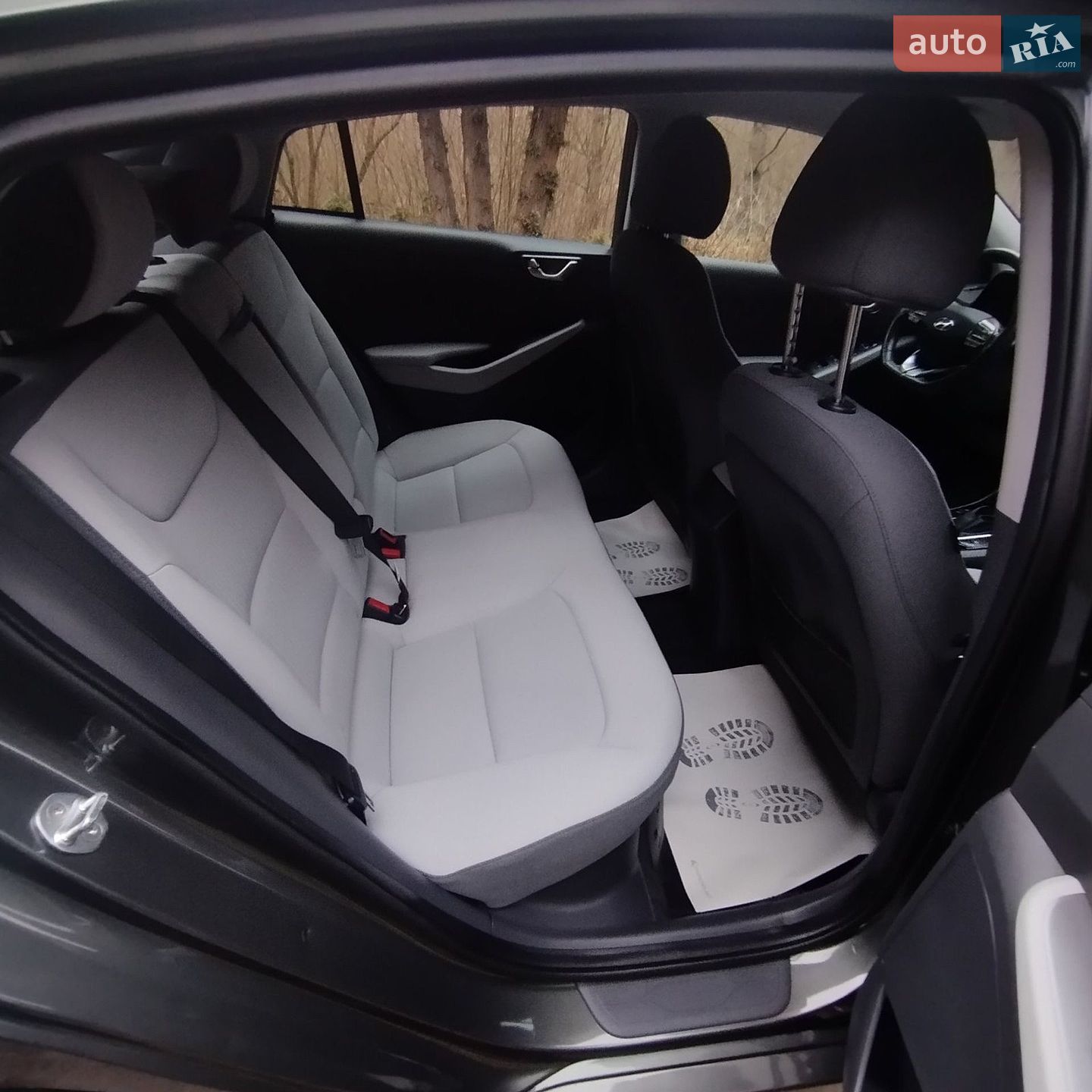 Hyundai Ioniq 2021 VIN KMHC75LC6NU268722 фото оголошення 13 з 19