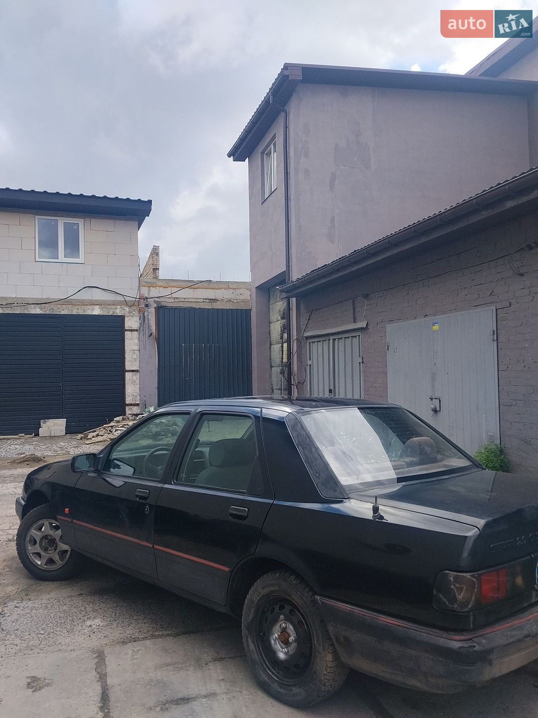Ford Sierra 1990 VIN WF0FXXGBBFLL08370 фото оголошення 4 з 6