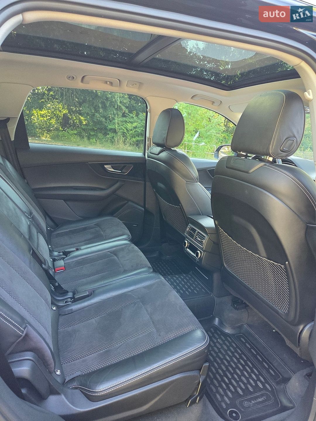 Audi Q7 2017 VIN WAUZZZ4M7HD046425 фото оголошення 6 з 23
