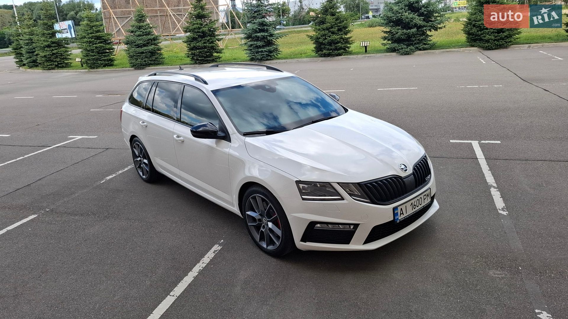 Skoda Octavia 2019 VIN TMBLK7NEXL0042670 фото оголошення 10 з 83