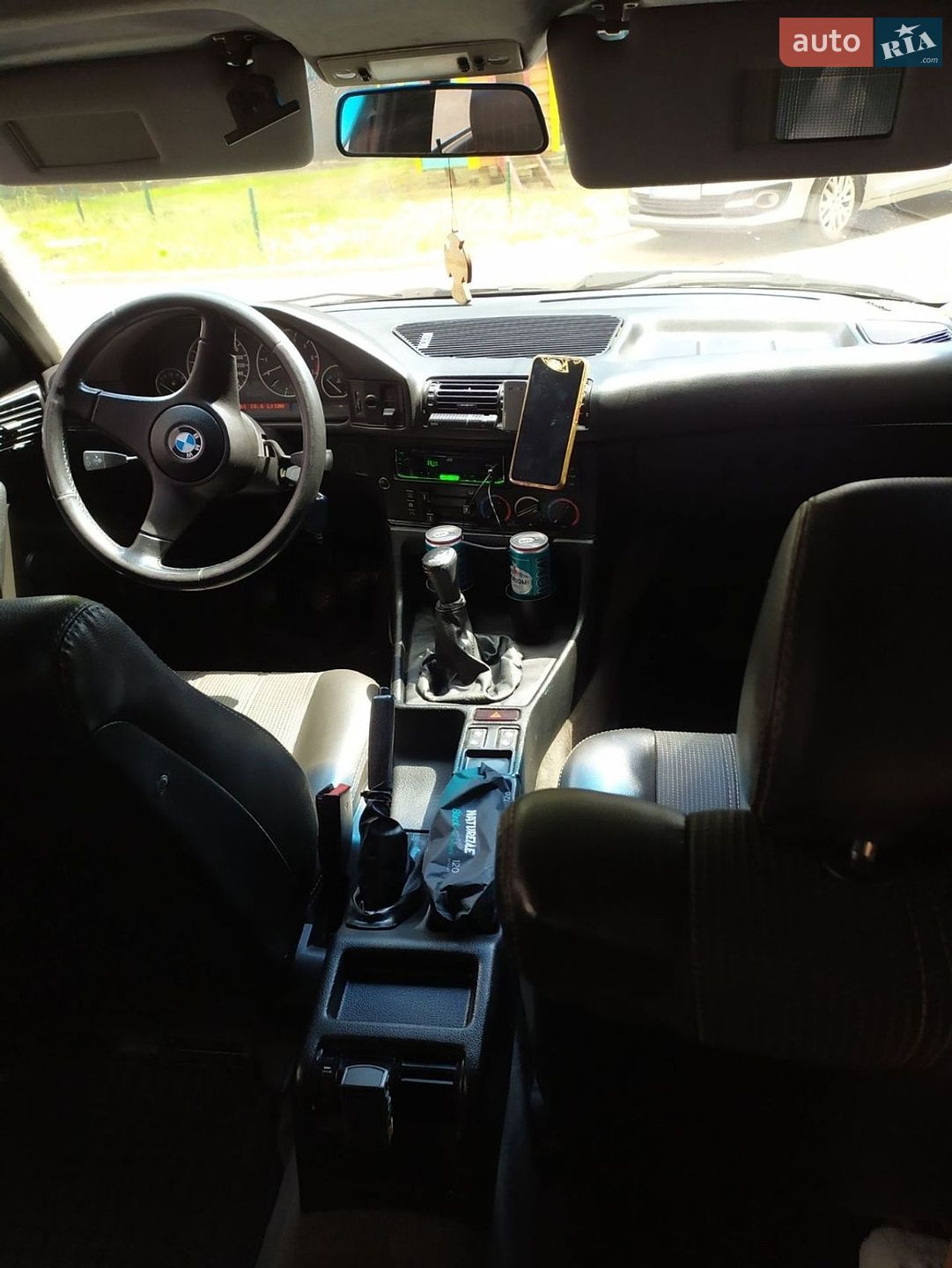 BMW 5 Series 1992 VIN WBAHD51000BG33458 фото оголошення 24 з 31