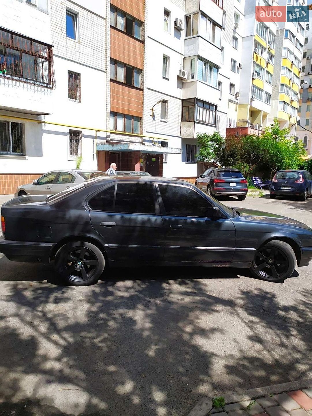 BMW 5 Series 1992 VIN WBAHD51000BG33458 фото оголошення 16 з 31