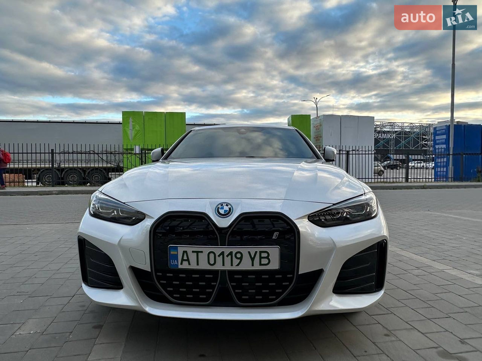 BMW i4 2022 VIN WBY73AW08PFN85760 фото оголошення 13 з 37