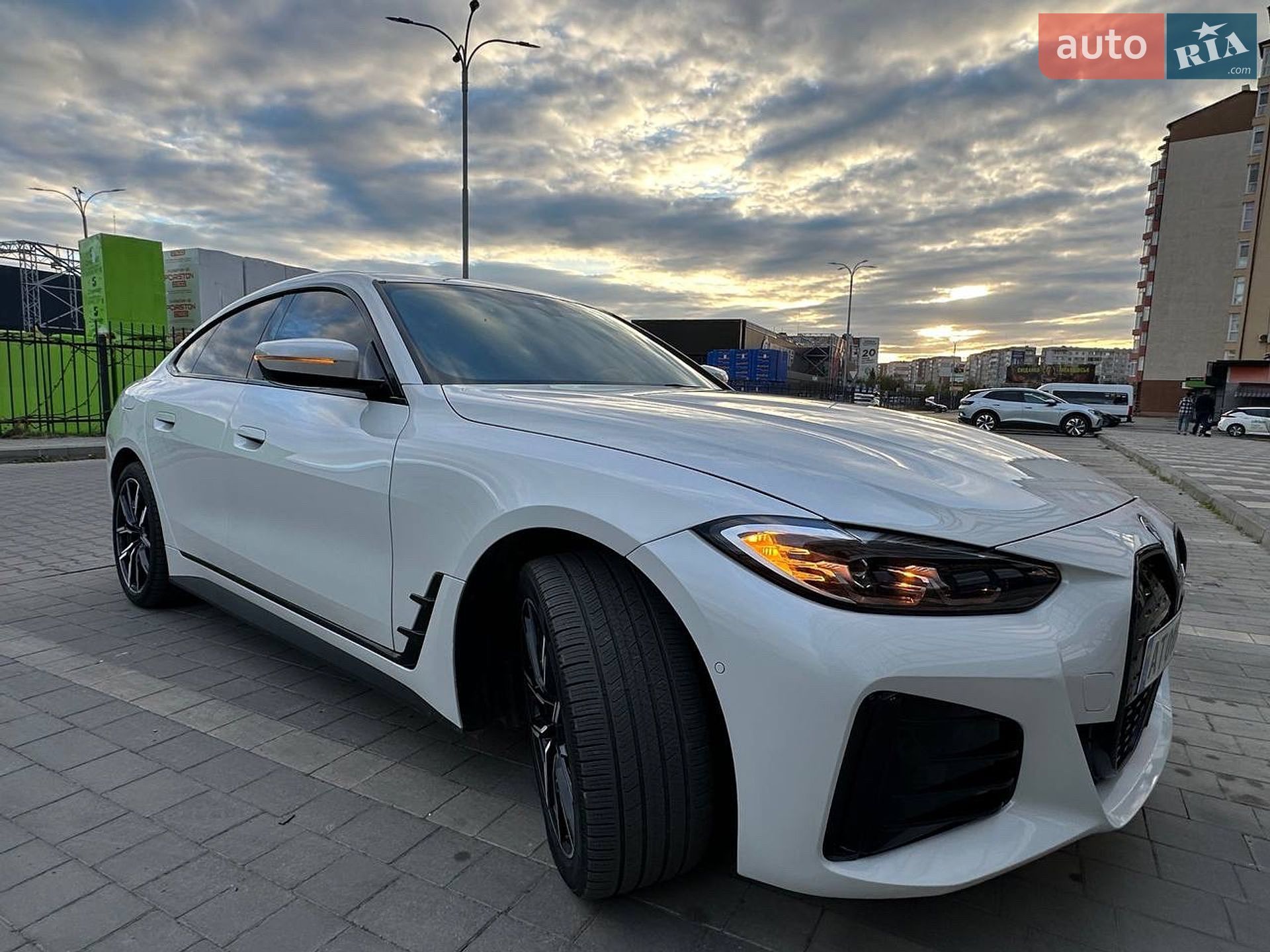 BMW i4 2022 VIN WBY73AW08PFN85760 фото оголошення 5 з 37
