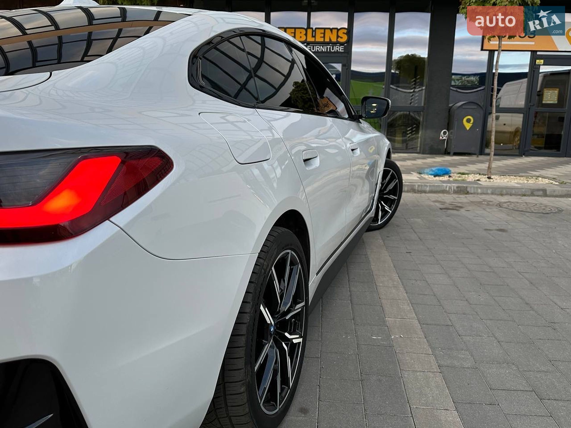 BMW i4 2022 VIN WBY73AW08PFN85760 фото оголошення 24 з 37