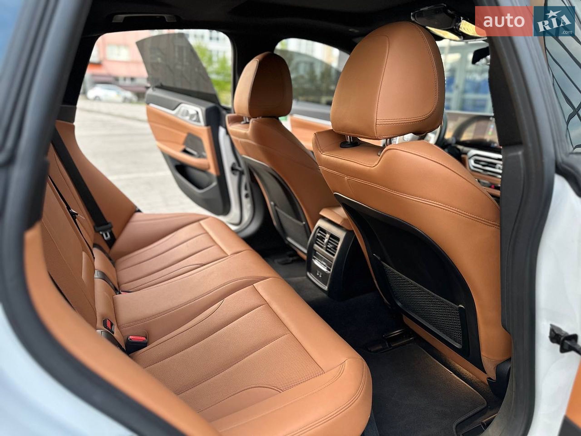 BMW i4 2022 VIN WBY73AW08PFN85760 фото оголошення 32 з 37