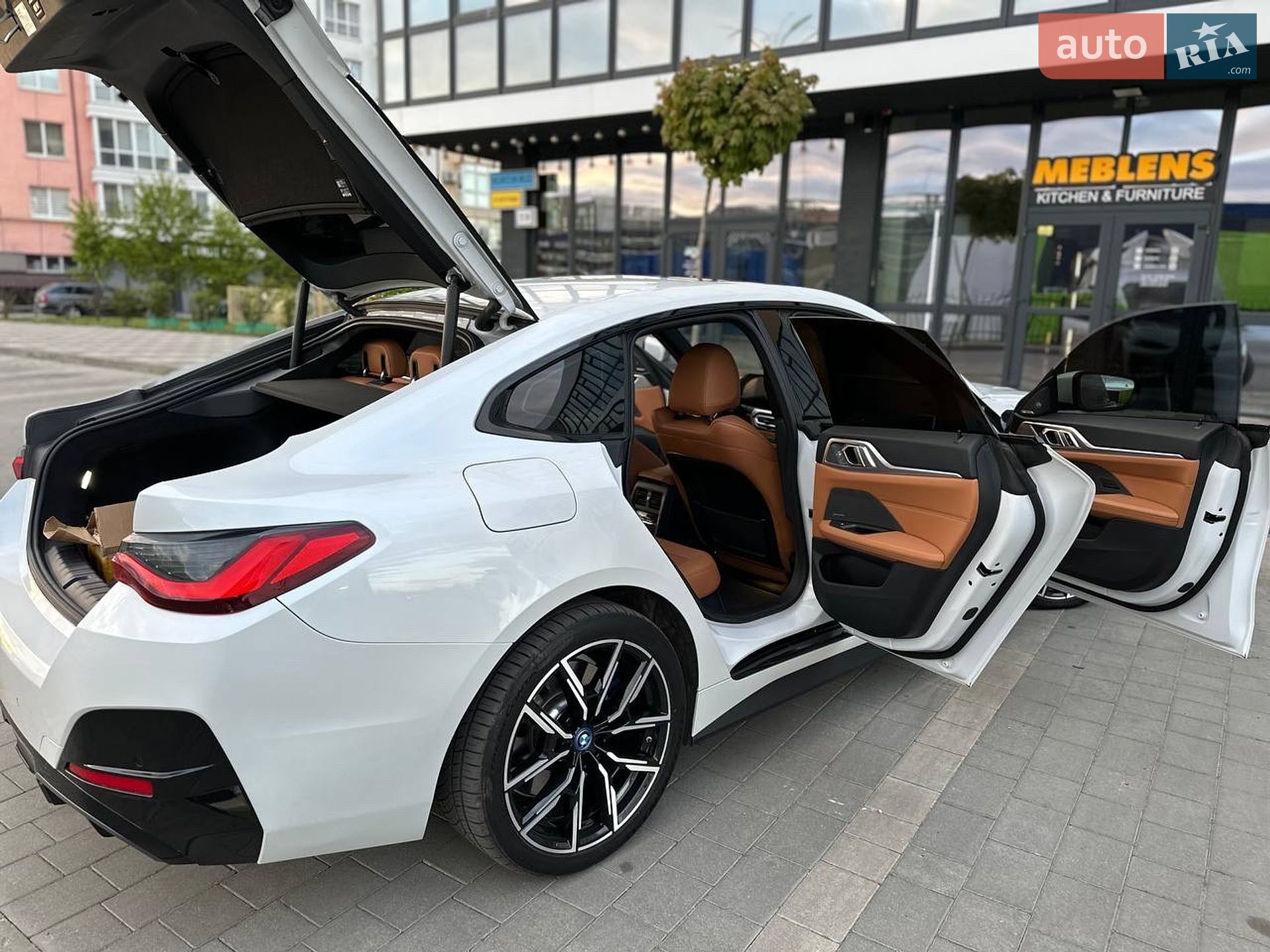 BMW i4 2022 VIN WBY73AW08PFN85760 фото оголошення 11 з 37