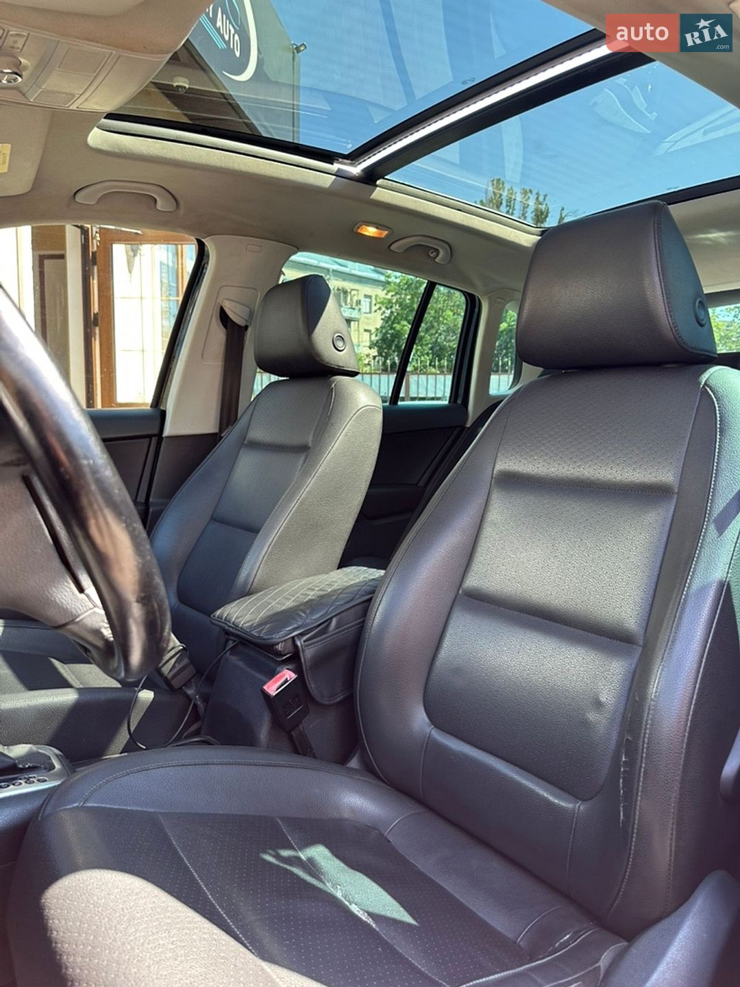 Volkswagen Tiguan 2009 VIN WVGBV7AX8AW515854 фото оголошення 39 з 40