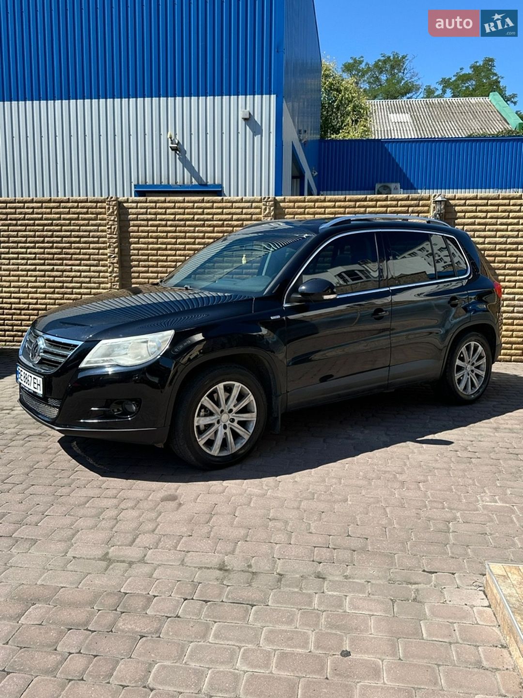 Volkswagen Tiguan 2009 VIN WVGBV7AX8AW515854 фото оголошення 4 з 40