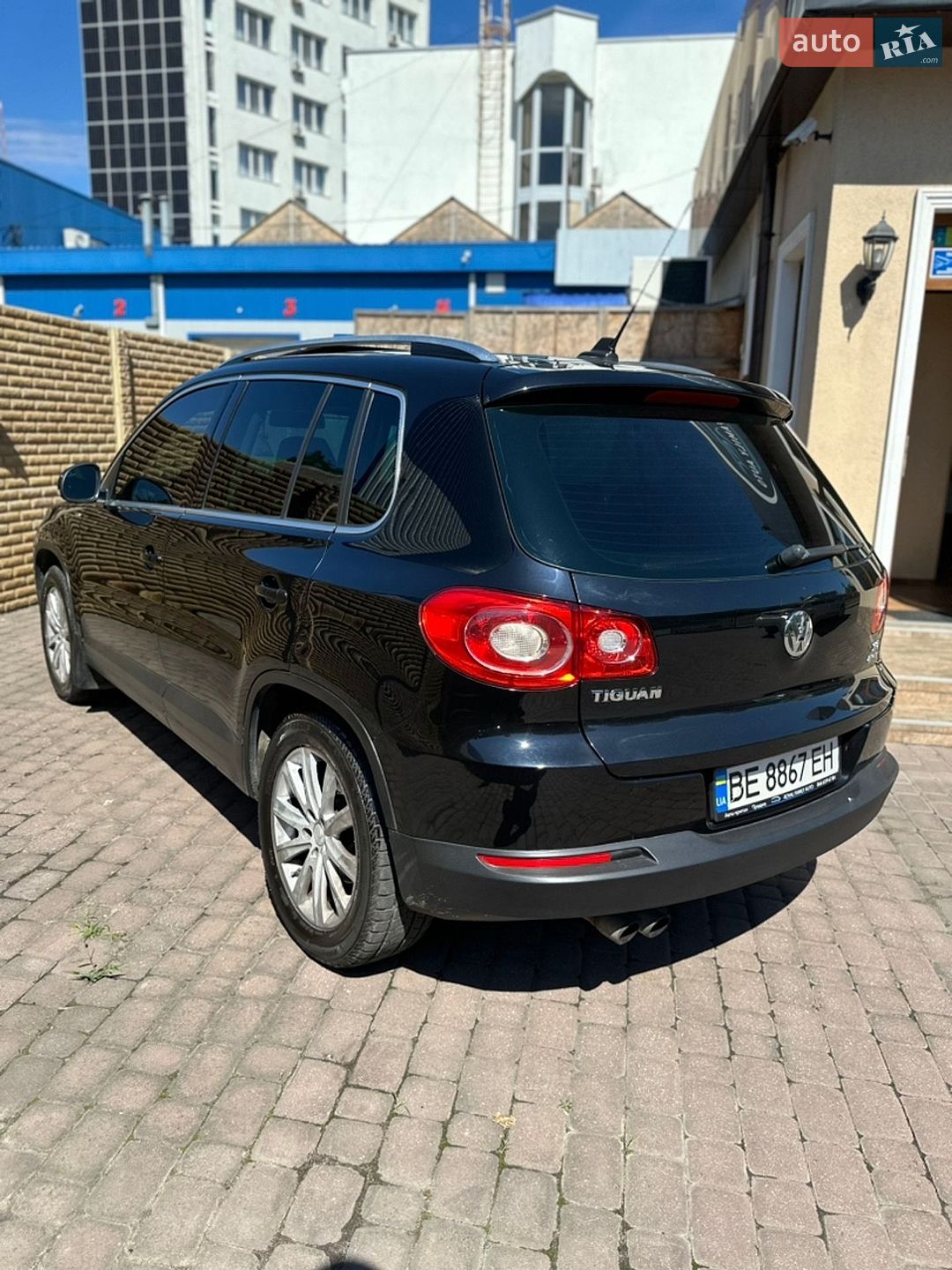 Volkswagen Tiguan 2009 VIN WVGBV7AX8AW515854 фото оголошення 10 з 40