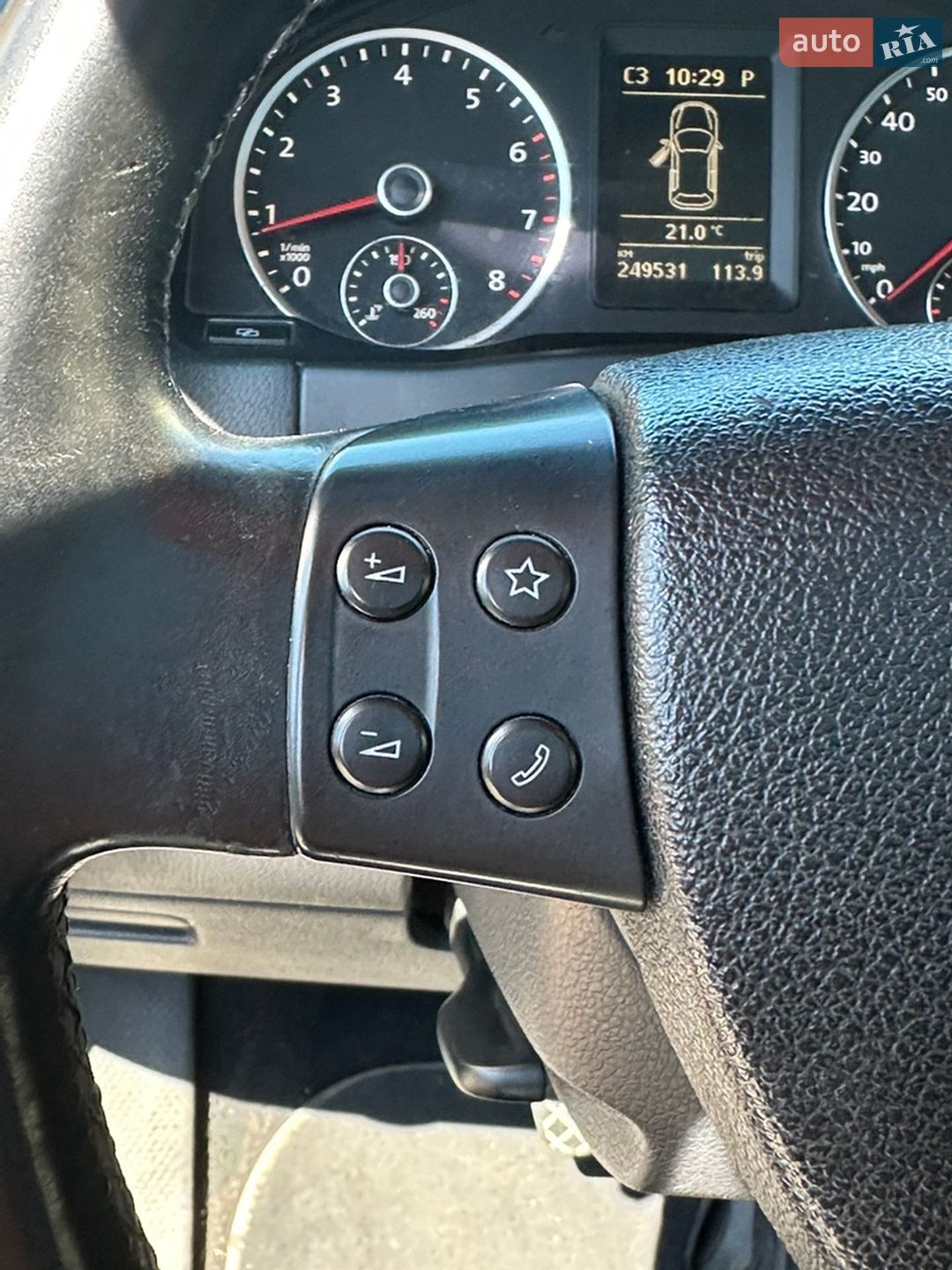 Volkswagen Tiguan 2009 VIN WVGBV7AX8AW515854 фото оголошення 24 з 40