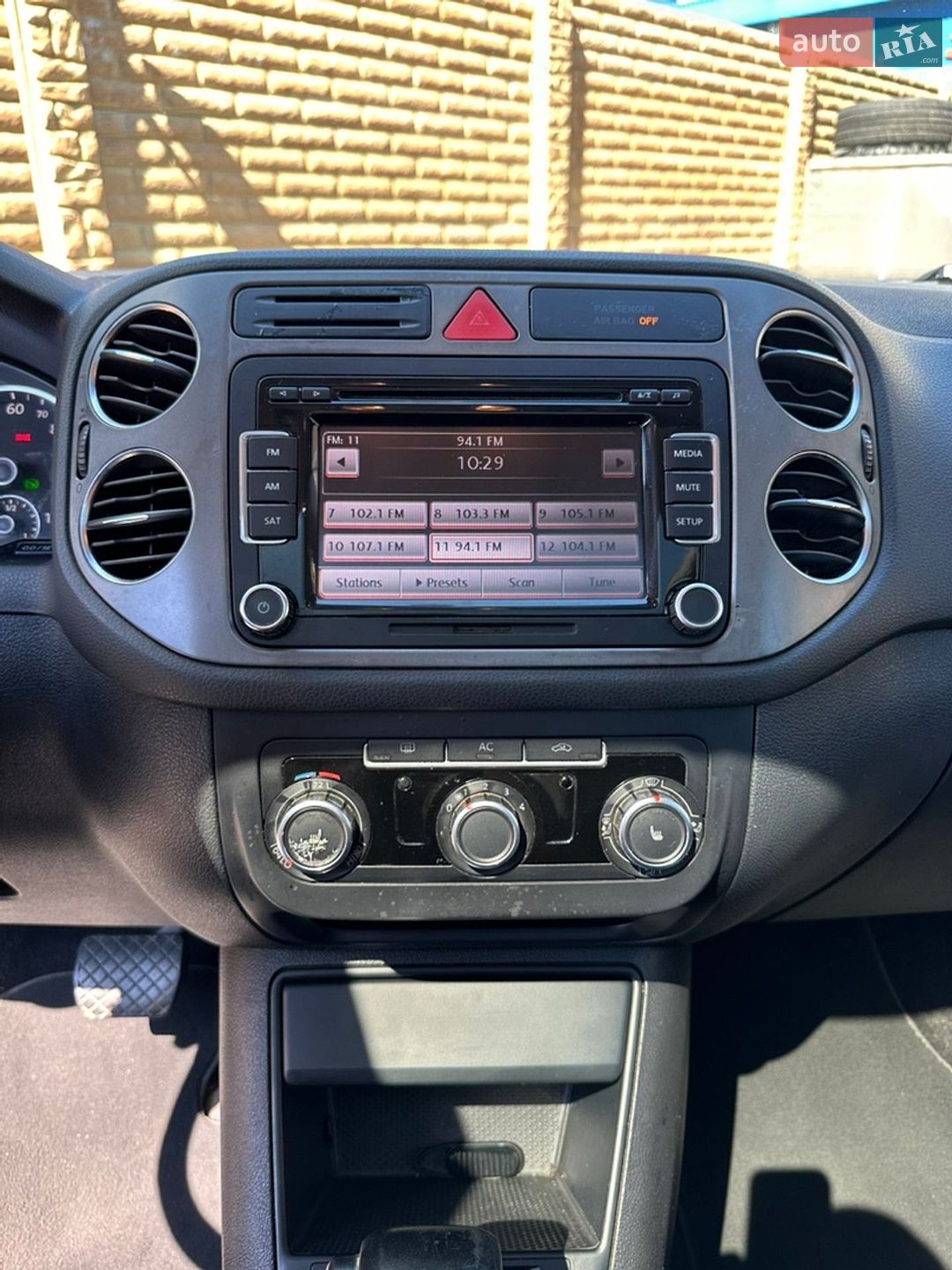 Volkswagen Tiguan 2009 VIN WVGBV7AX8AW515854 фото оголошення 27 з 40