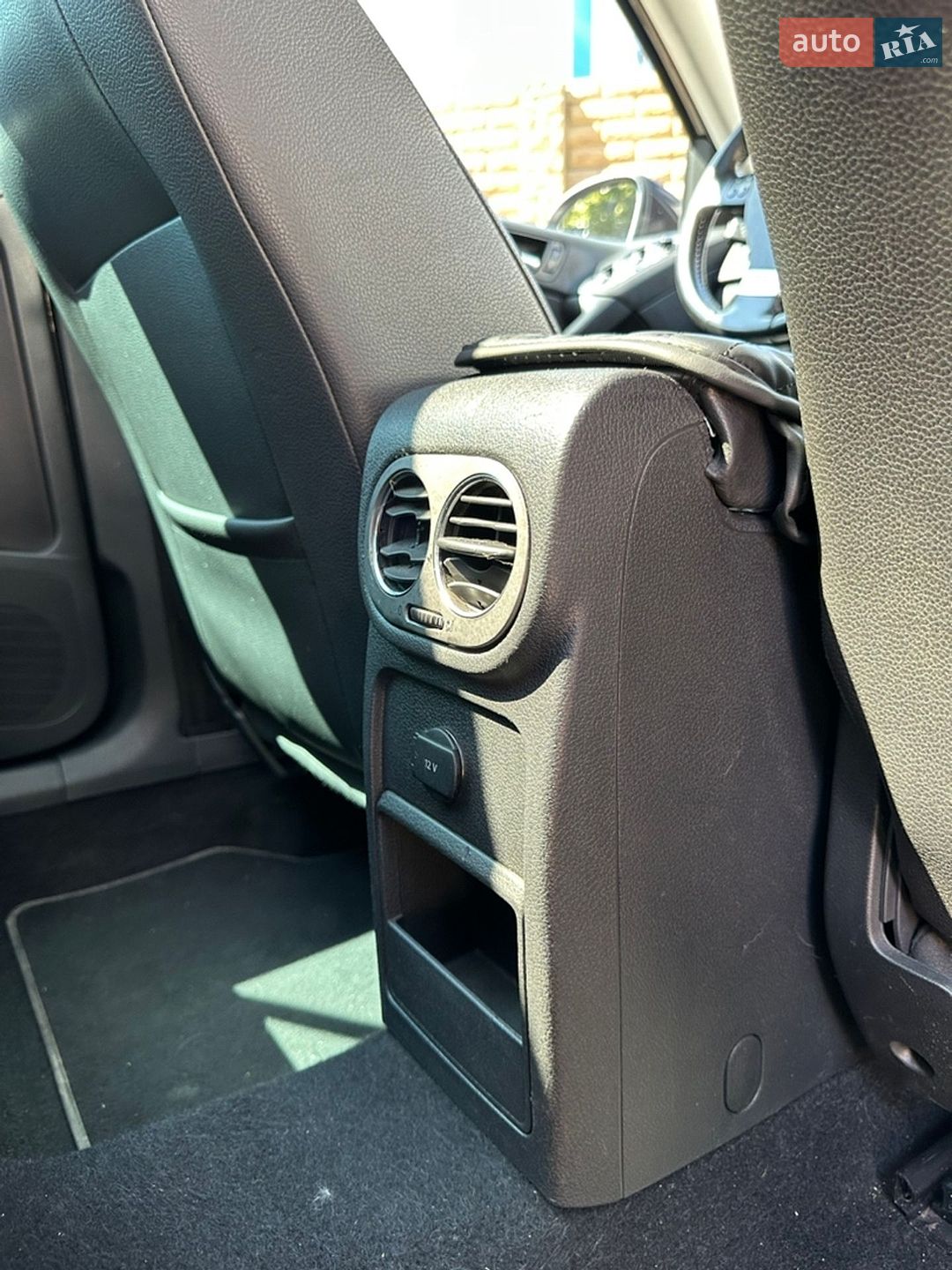 Volkswagen Tiguan 2009 VIN WVGBV7AX8AW515854 фото оголошення 35 з 40