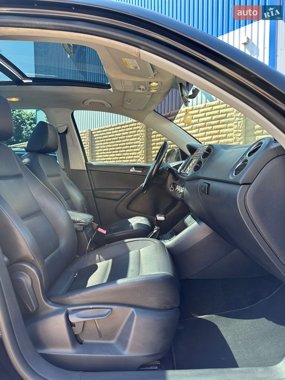 Volkswagen Tiguan 2009 VIN WVGBV7AX8AW515854 фото оголошення 36 з 40