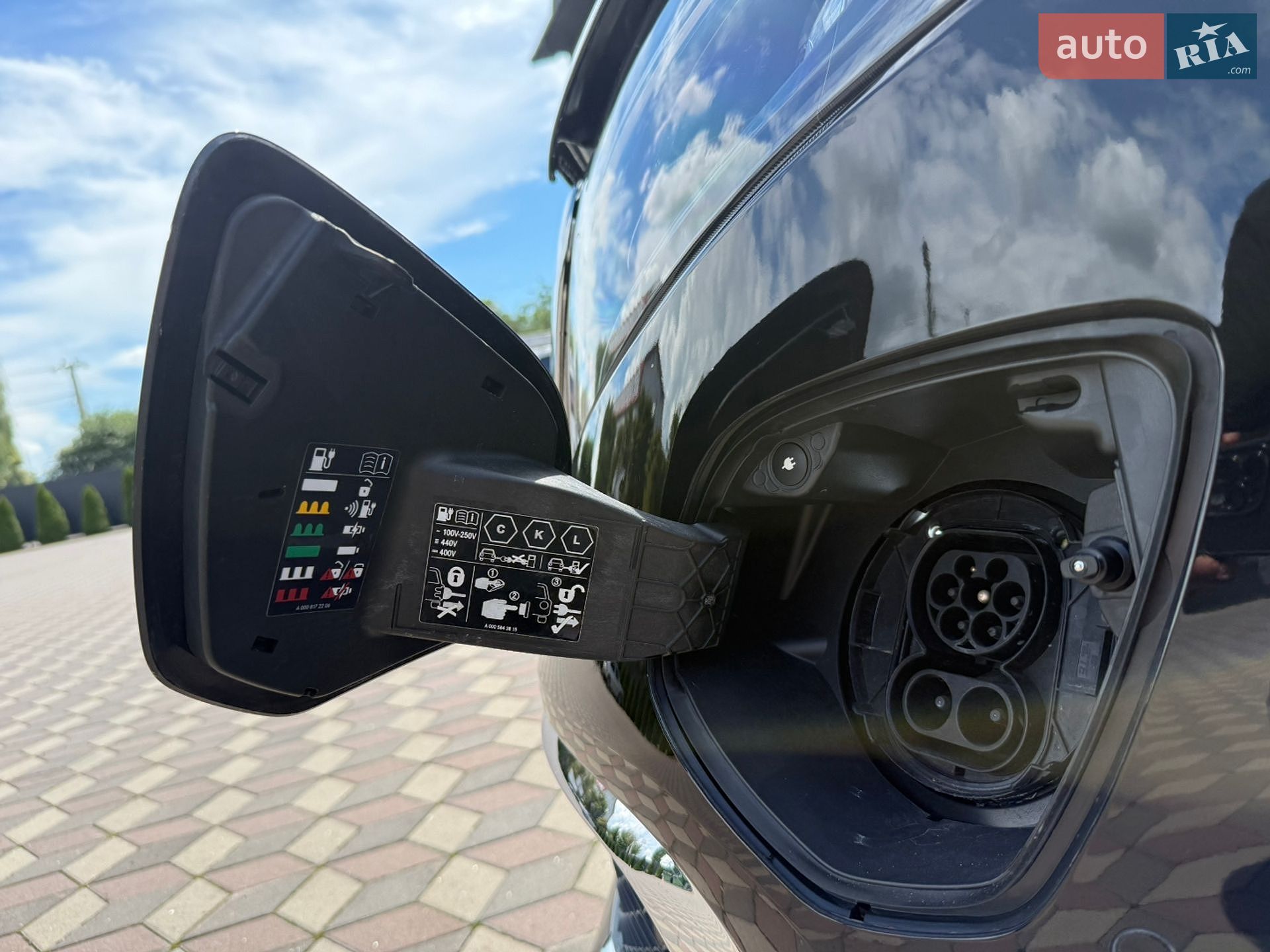 Mercedes-Benz EQV 2020 VIN W1V44781513822370 фото оголошення 17 з 88