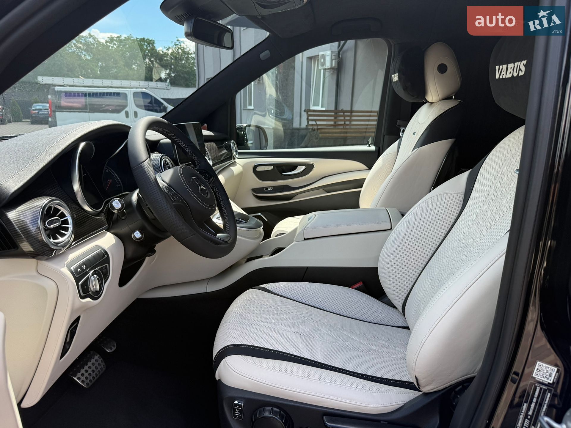 Mercedes-Benz EQV 2020 VIN W1V44781513822370 фото оголошення 32 з 88