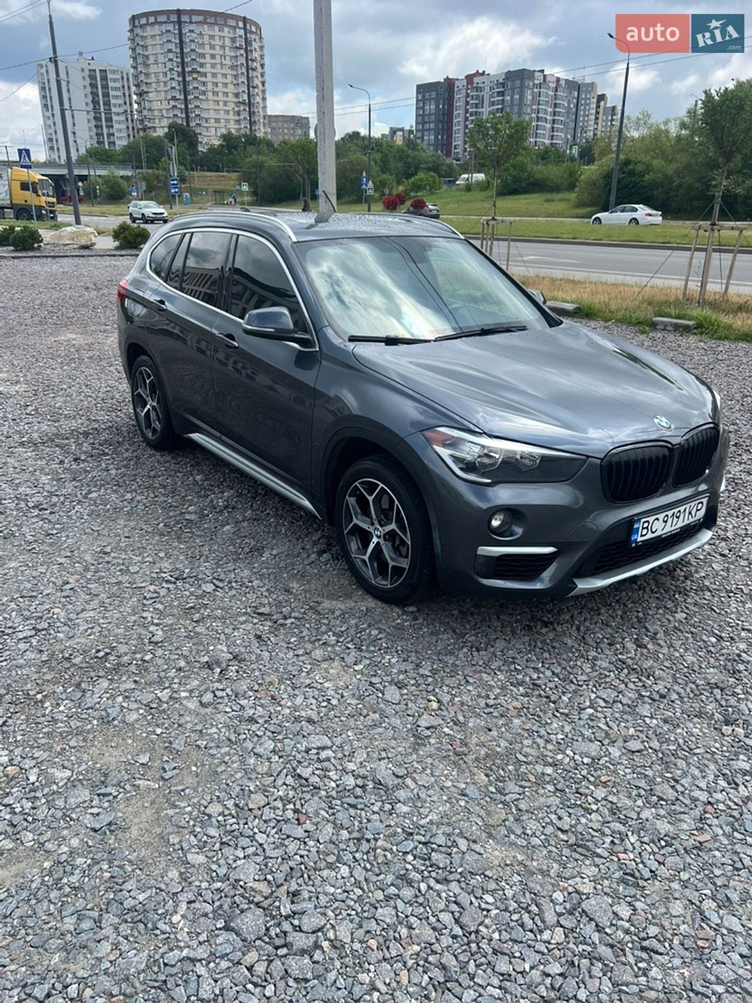 BMW X1 2018 VIN WBXHT3C31J3H31737 фото оголошення 10 з 19