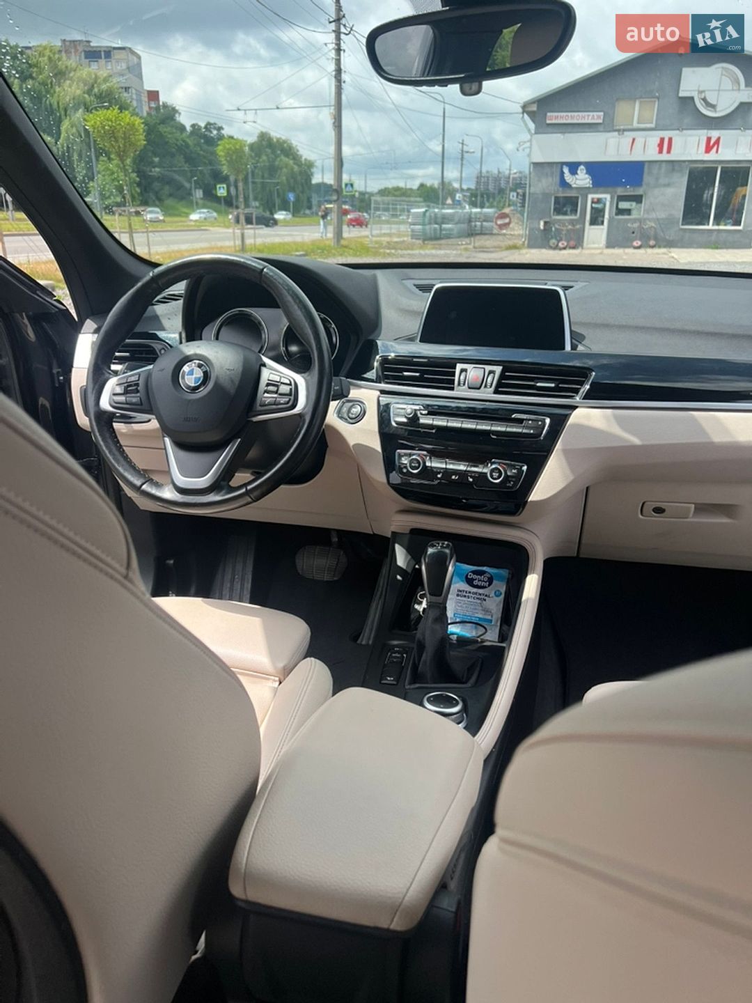 BMW X1 2018 VIN WBXHT3C31J3H31737 фото оголошення 15 з 19