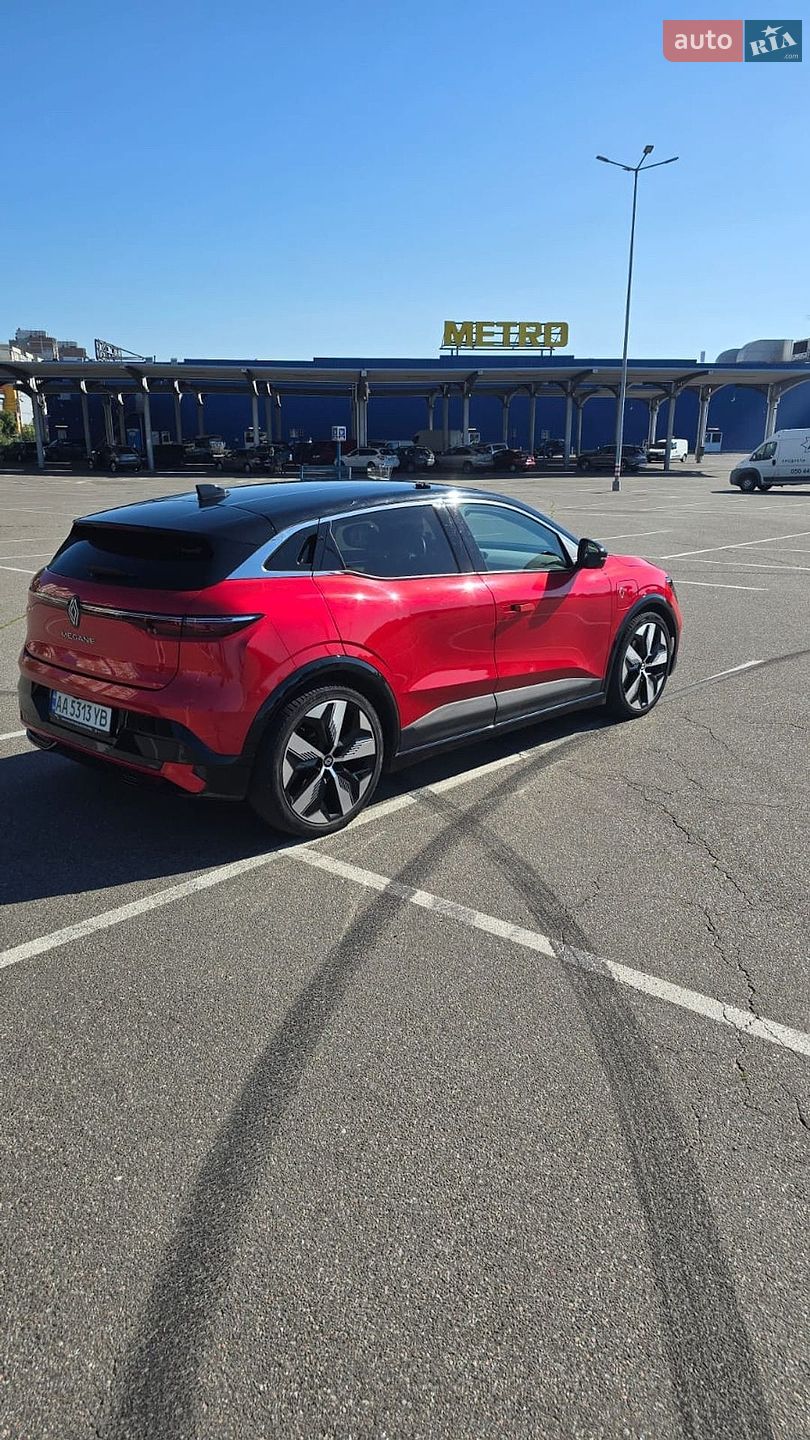 Renault Megane E-Tech Electric 2022 VIN VF1RCB00468399353 фото оголошення 5 з 27