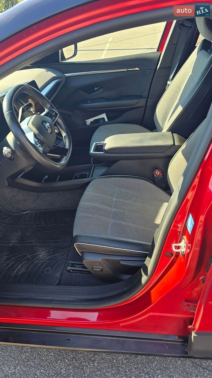 Renault Megane E-Tech Electric 2022 VIN VF1RCB00468399353 фото оголошення 15 з 27