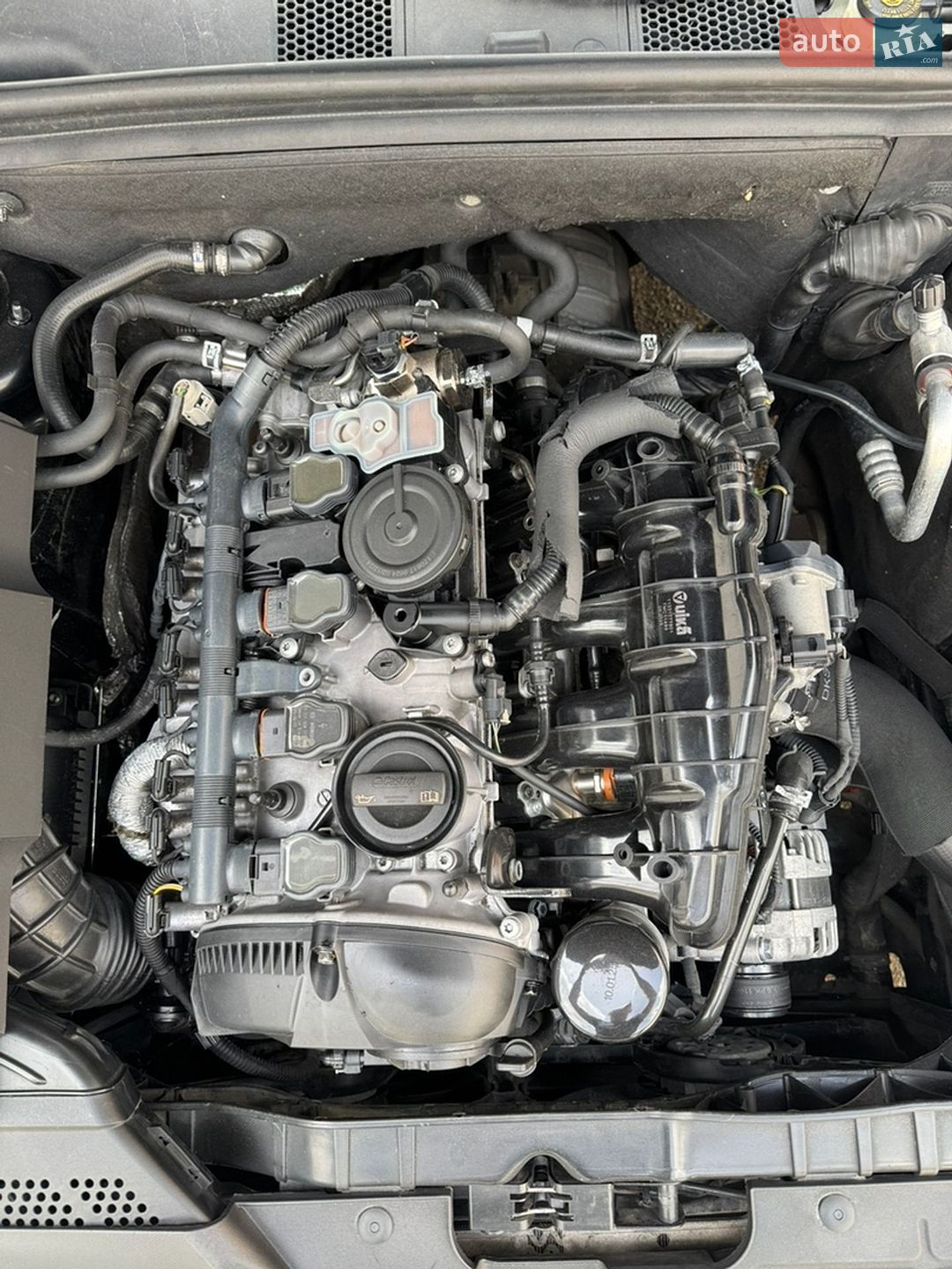 Audi A4 2012 VIN WAUAFAFL0DN010981 фото оголошення 2 з 9