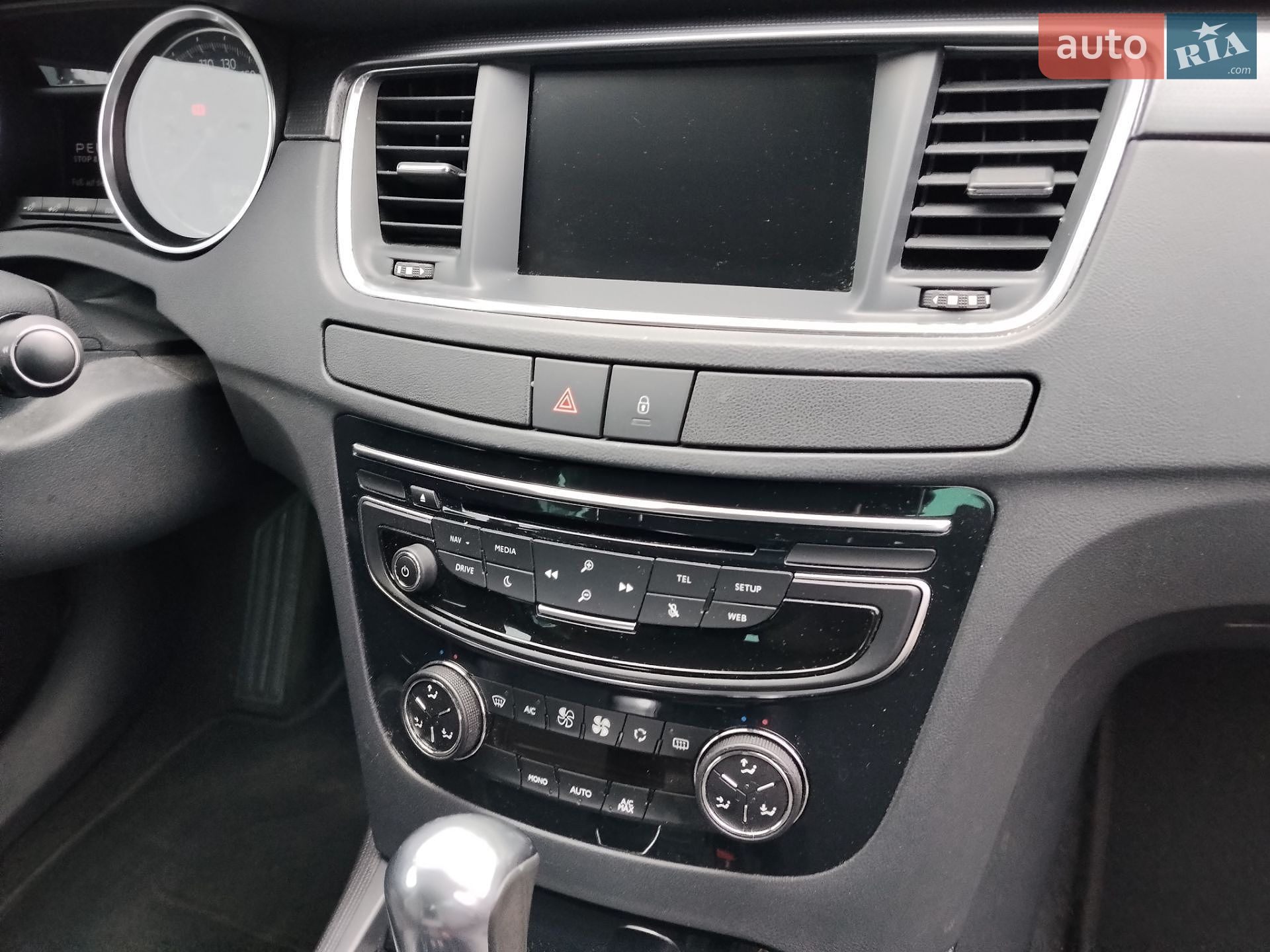 Peugeot 508 2016 VIN VF38EAHWTFL017072 фото оголошення 38 з 40