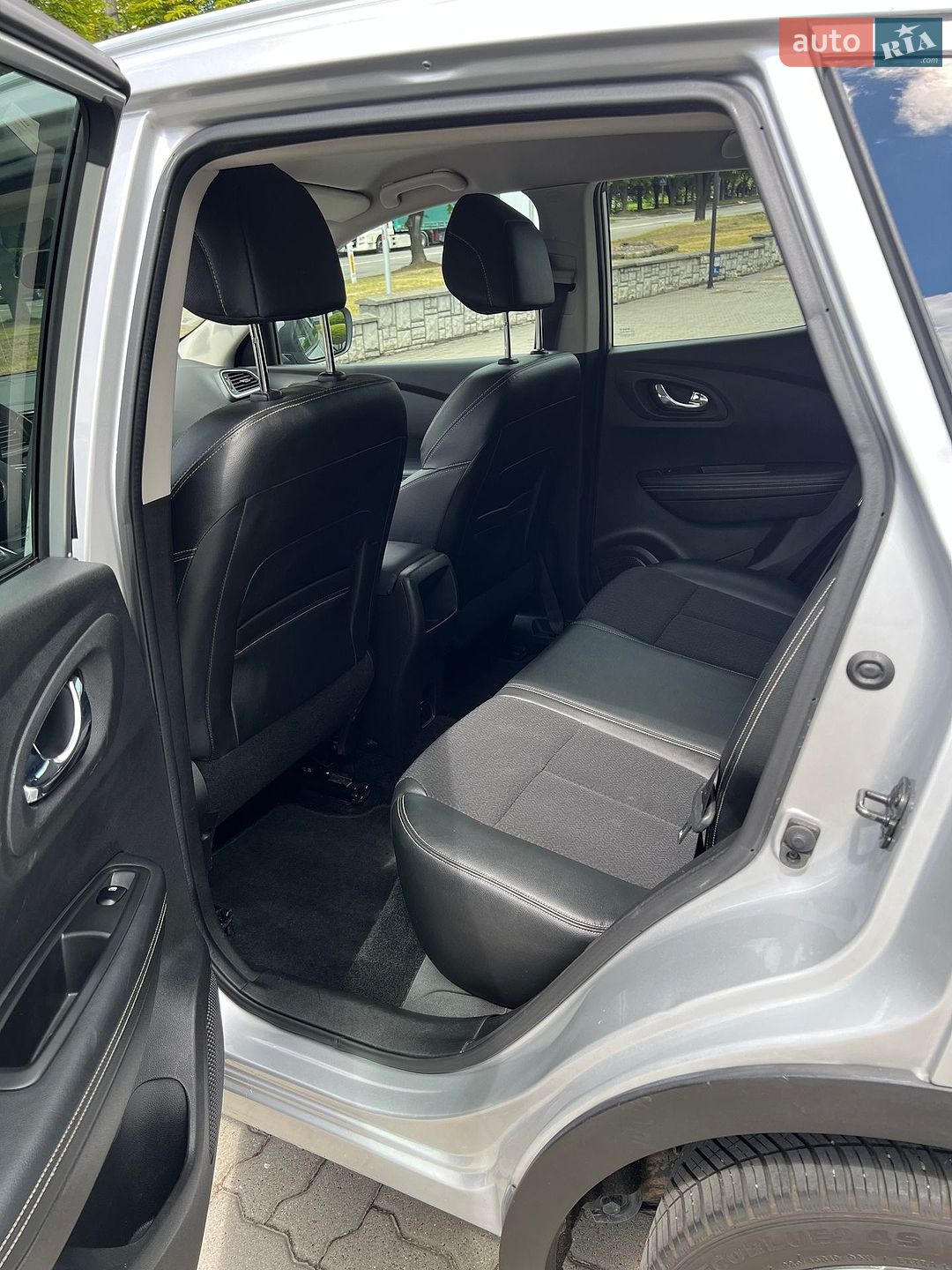 Renault Kadjar 2018 VIN VF1RFE00760736377 фото оголошення 13 з 21