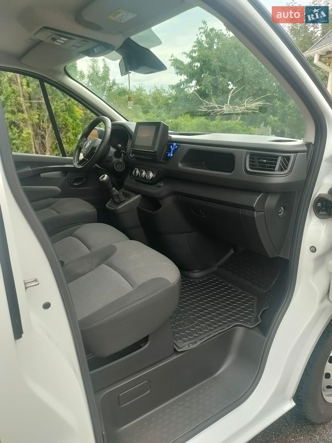 Renault Trafic 2022 VIN VF1FL000169768686 фото оголошення 14 з 24