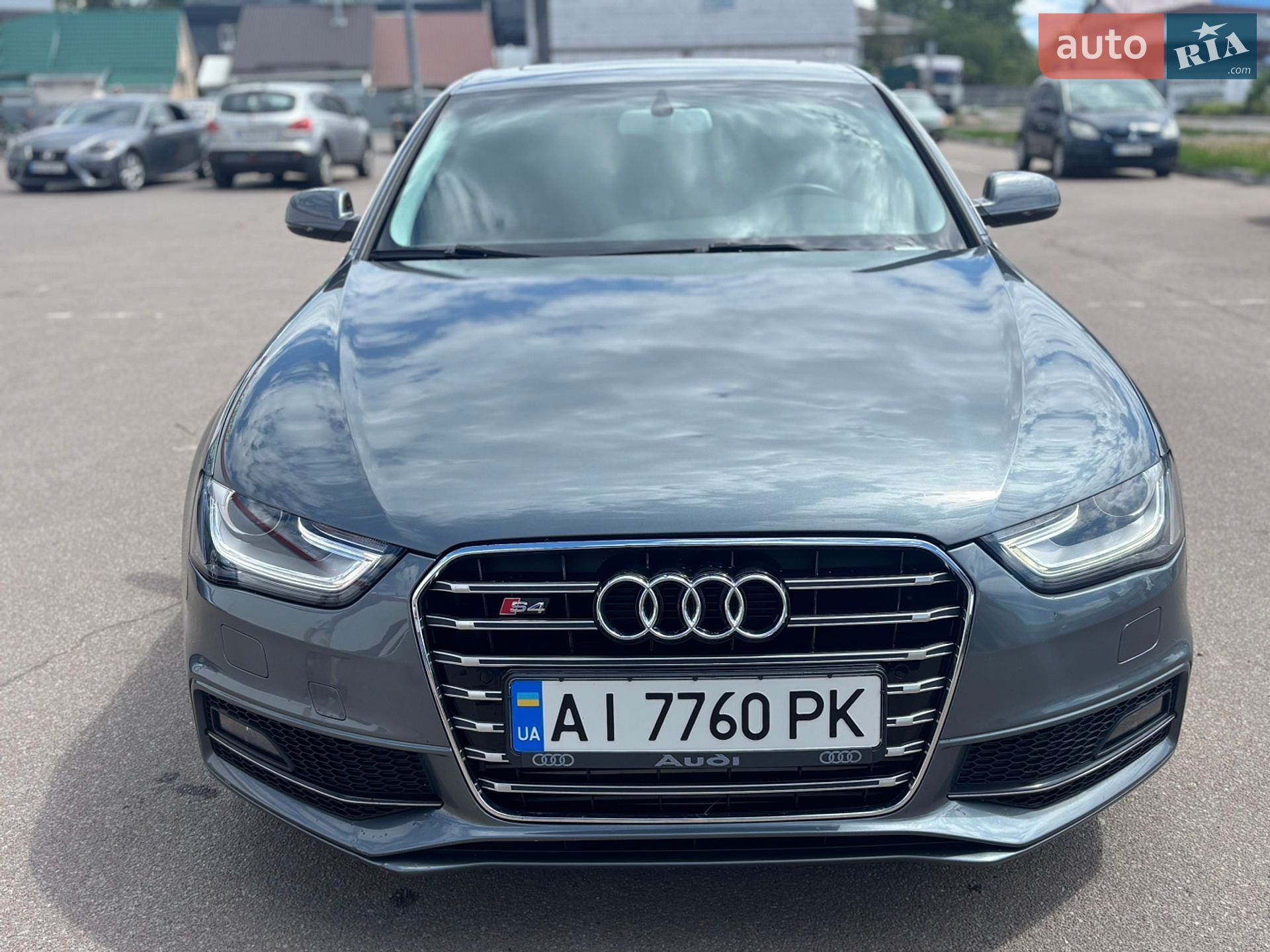 Audi A4 2014 VIN WAUFFAFL1FN002669 фото оголошення 11 з 25