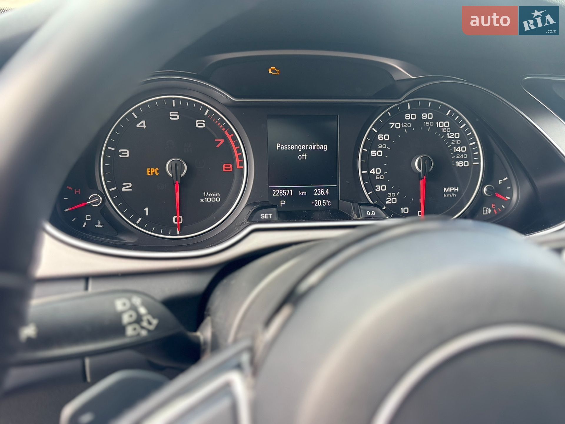 Audi A4 2014 VIN WAUFFAFL1FN002669 фото оголошення 23 з 25