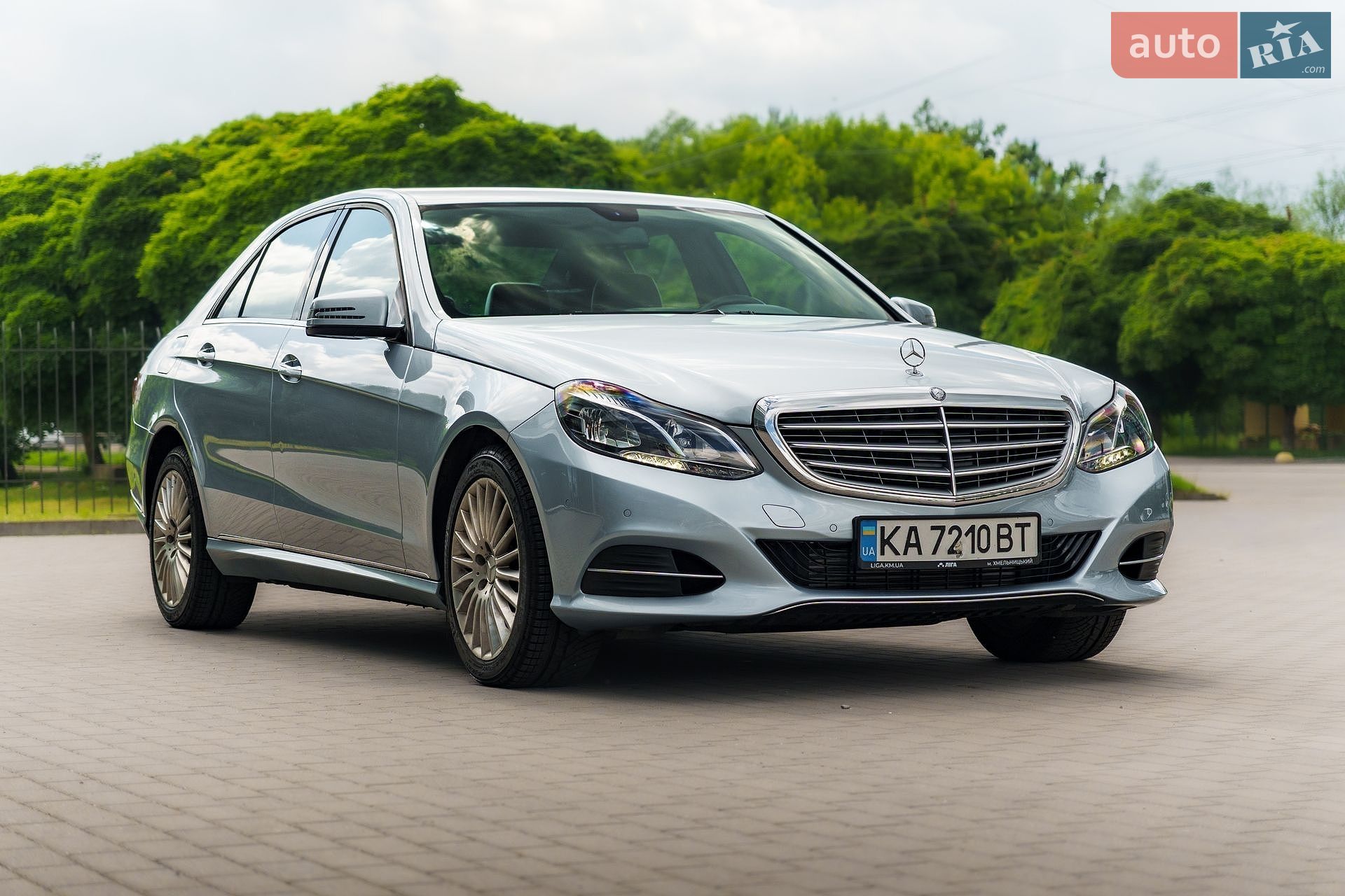 Mercedes-Benz E-Class 2013 VIN WDD2120021A910505 фото оголошення 5 з 64