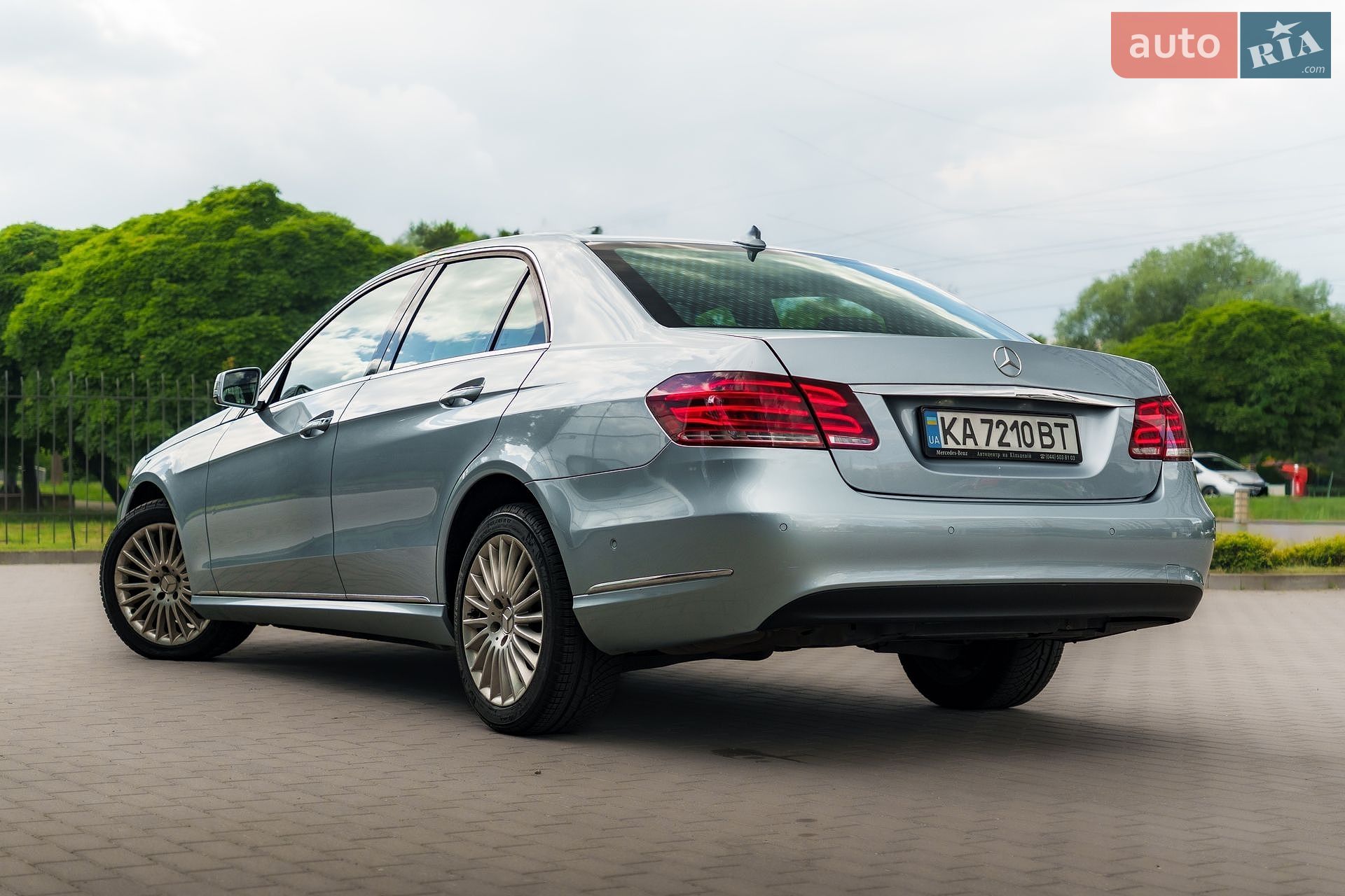 Mercedes-Benz E-Class 2013 VIN WDD2120021A910505 фото оголошення 10 з 64