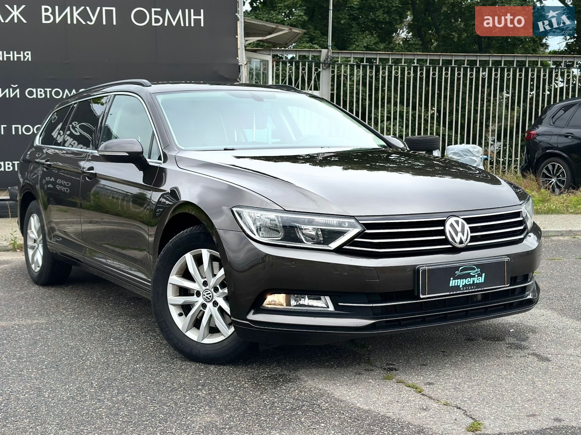 Volkswagen Passat 2017 VIN WVWZZZ3CZHE159336 фото оголошення 4 з 23
