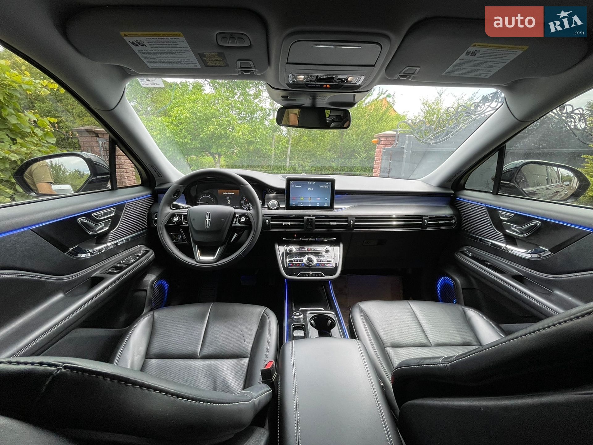 Lincoln Corsair 2022 VIN 5LMCJ1C9XNUL20932 фото оголошення 3 з 12