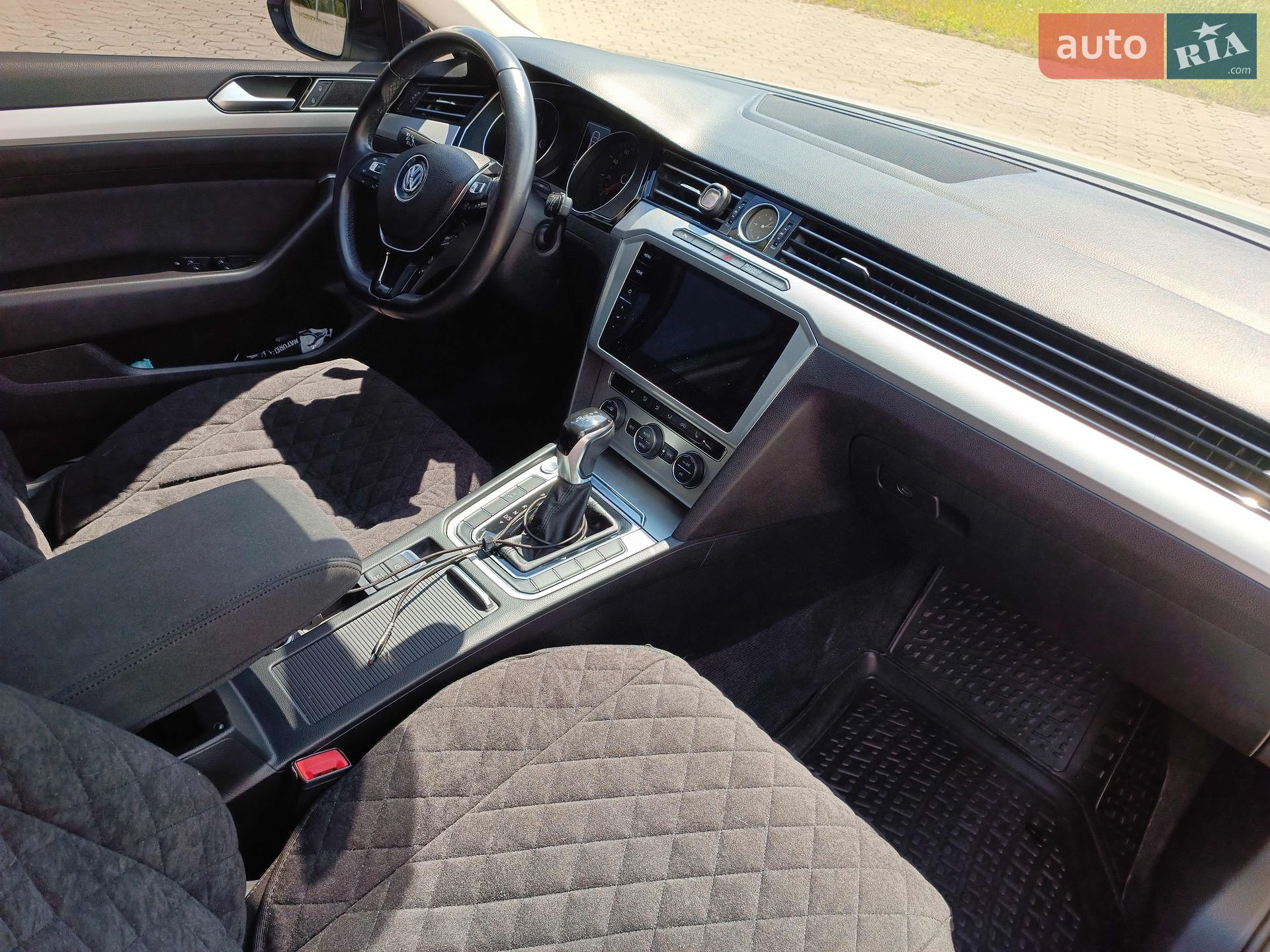Volkswagen Passat 2018 VIN WVWZZZ3CZJE202229 фото оголошення 22 з 26