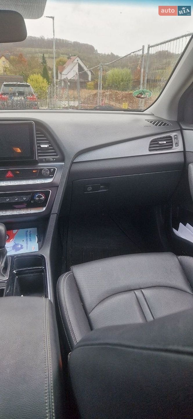 Hyundai Sonata 2019 VIN KMHE341DBLA581572 фото оголошення 3 з 24