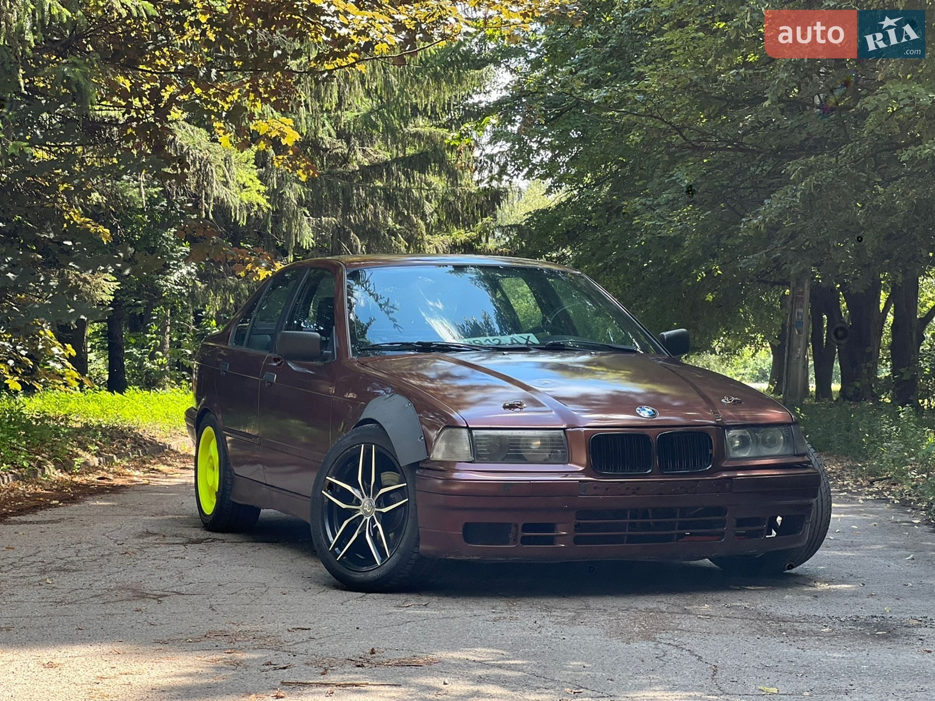 BMW 3 Series 1991 VIN WBAAB510301230018 фото оголошення 3 з 23