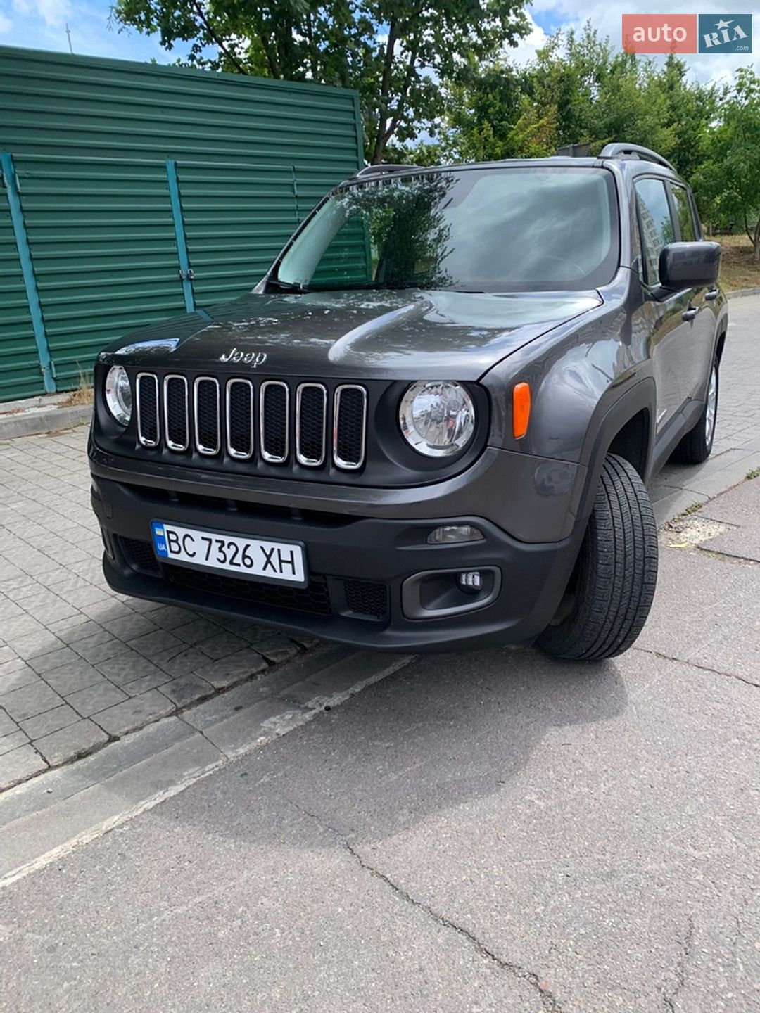 Jeep Renegade 2017 VIN ZACCJBBB8HPG59597 фото оголошення 3 з 58