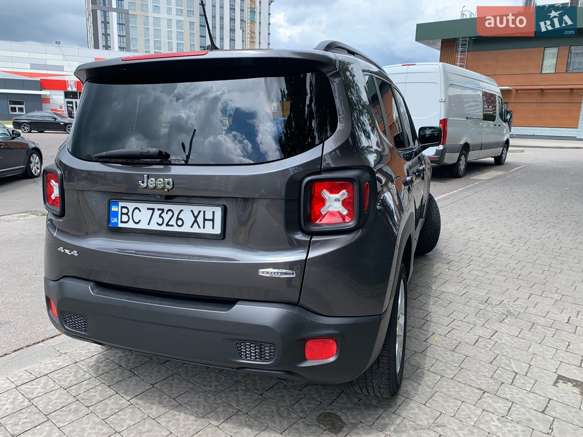Jeep Renegade 2017 VIN ZACCJBBB8HPG59597 фото оголошення 5 з 58