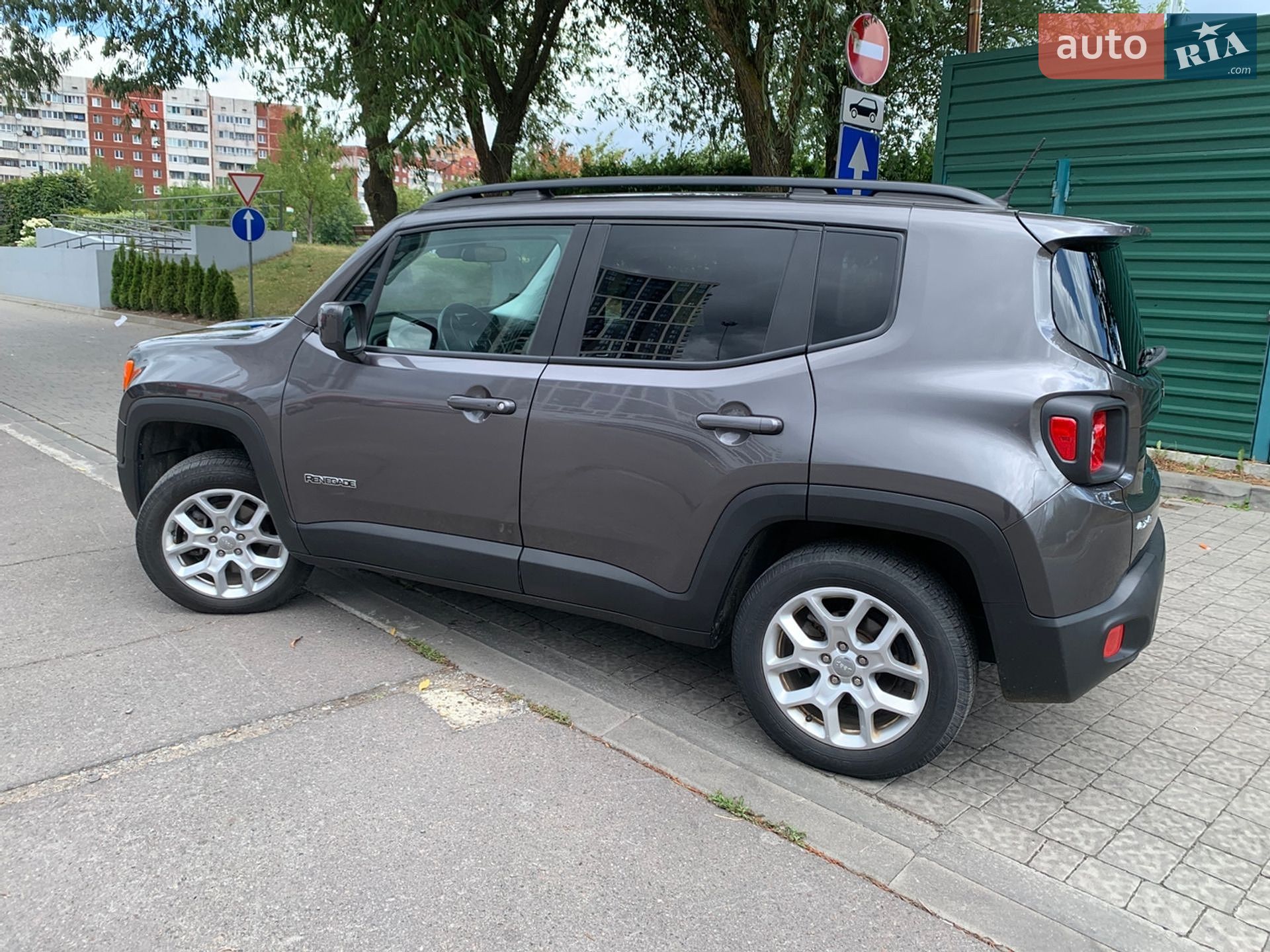 Jeep Renegade 2017 VIN ZACCJBBB8HPG59597 фото оголошення 10 з 58