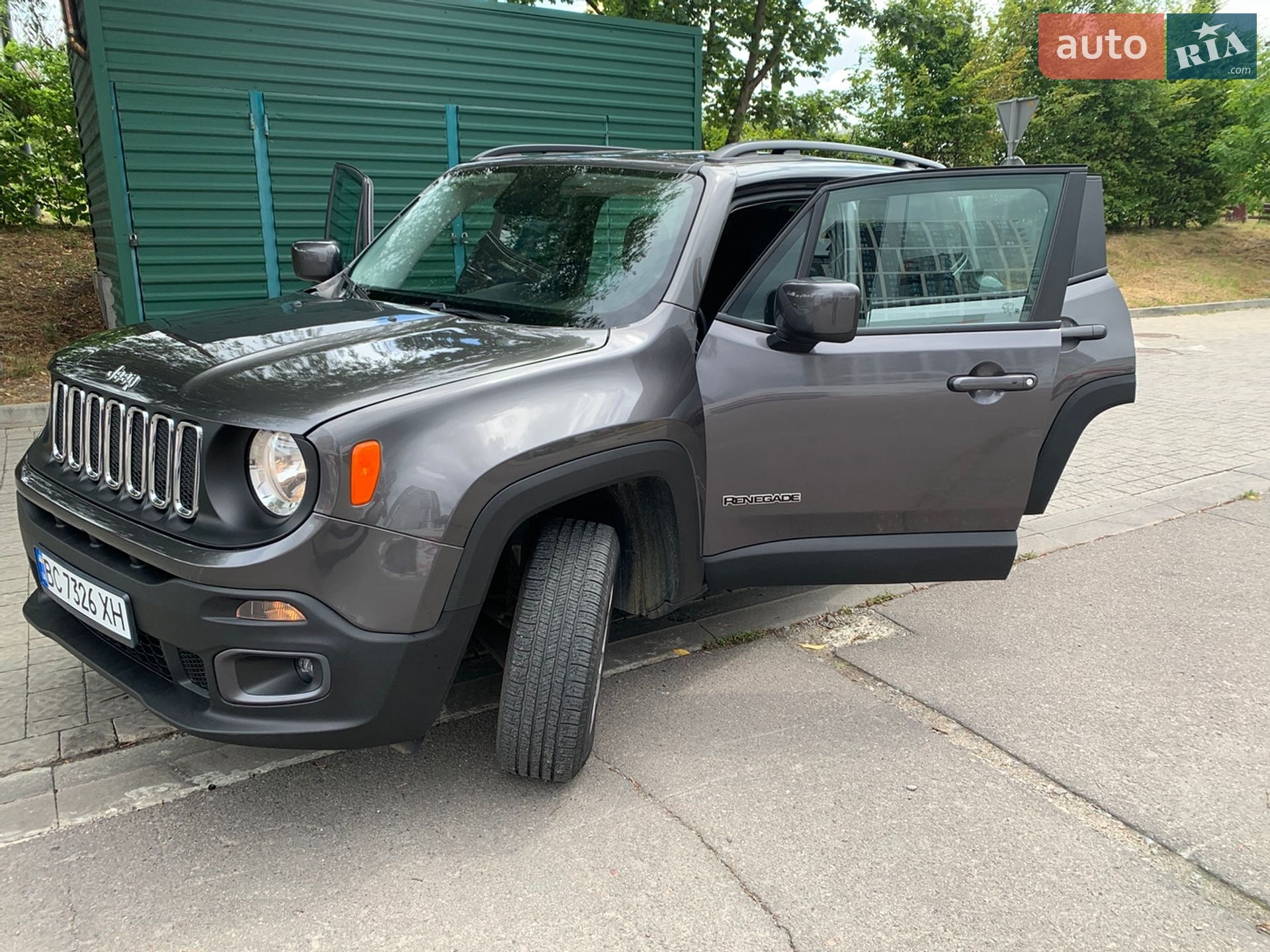 Jeep Renegade 2017 VIN ZACCJBBB8HPG59597 фото оголошення 16 з 58