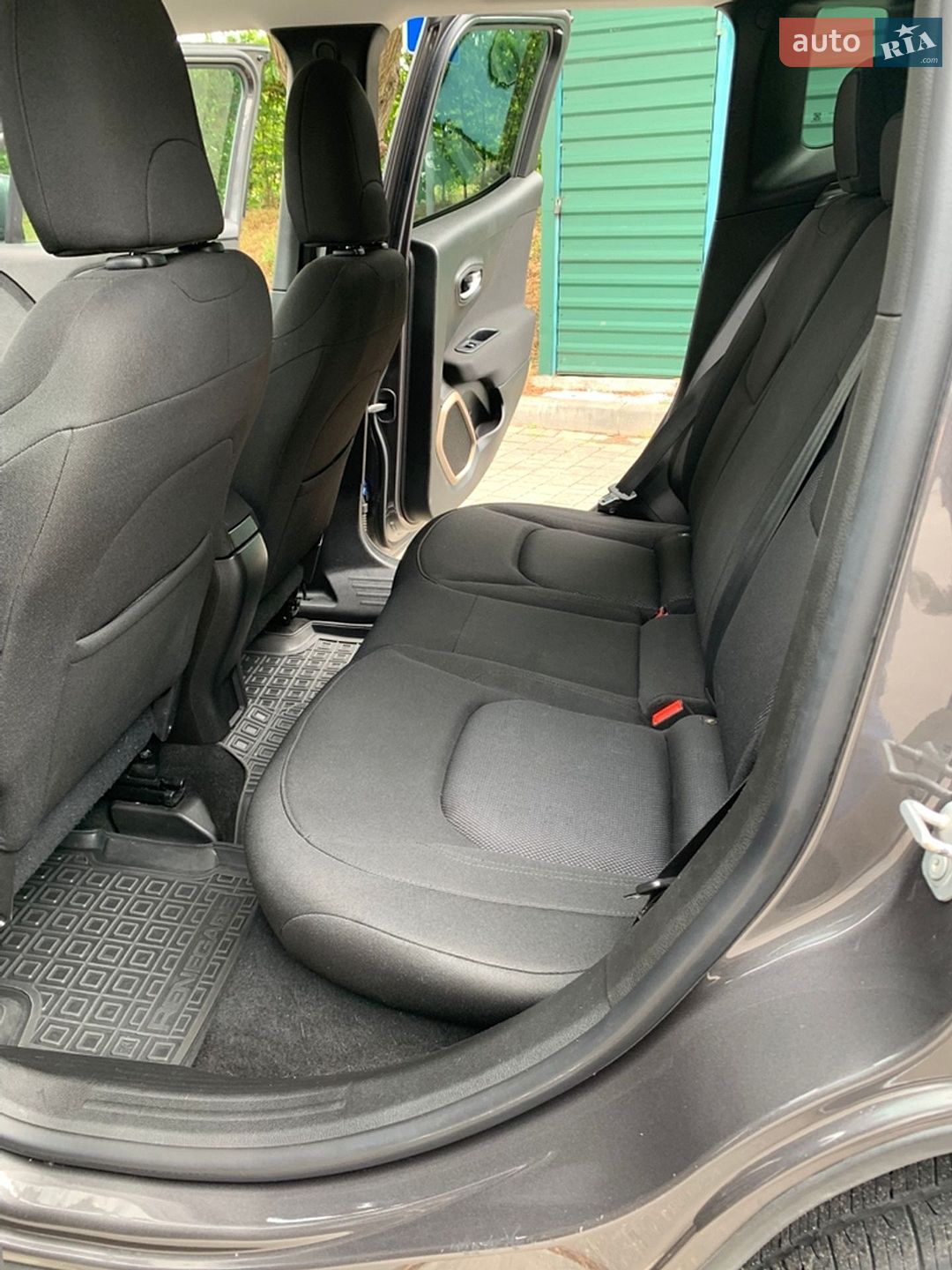 Jeep Renegade 2017 VIN ZACCJBBB8HPG59597 фото оголошення 20 з 58