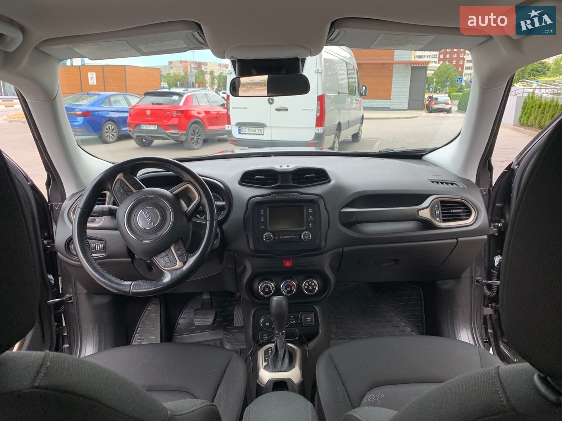 Jeep Renegade 2017 VIN ZACCJBBB8HPG59597 фото оголошення 27 з 58