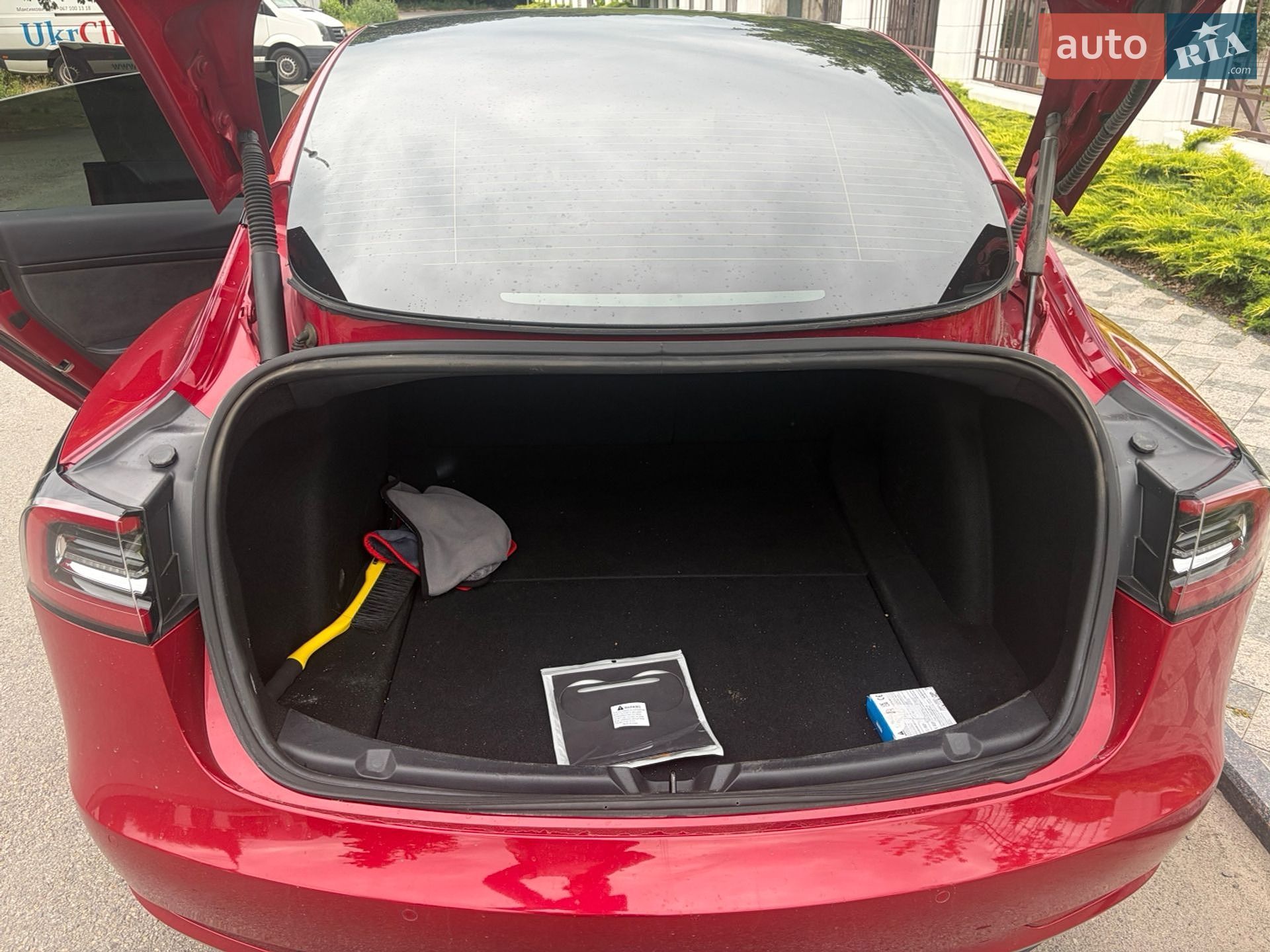 Tesla Model 3 2022 VIN 5YJ3E1EA7NF152114 фото оголошення 9 з 18