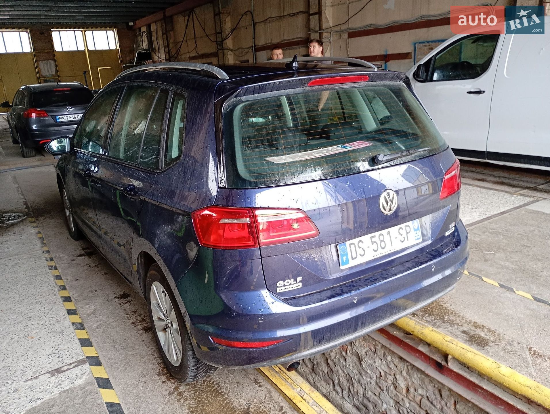 Volkswagen Golf Sportsvan 2015 VIN WVWZZZAUZFW512172 фото оголошення 10 з 35