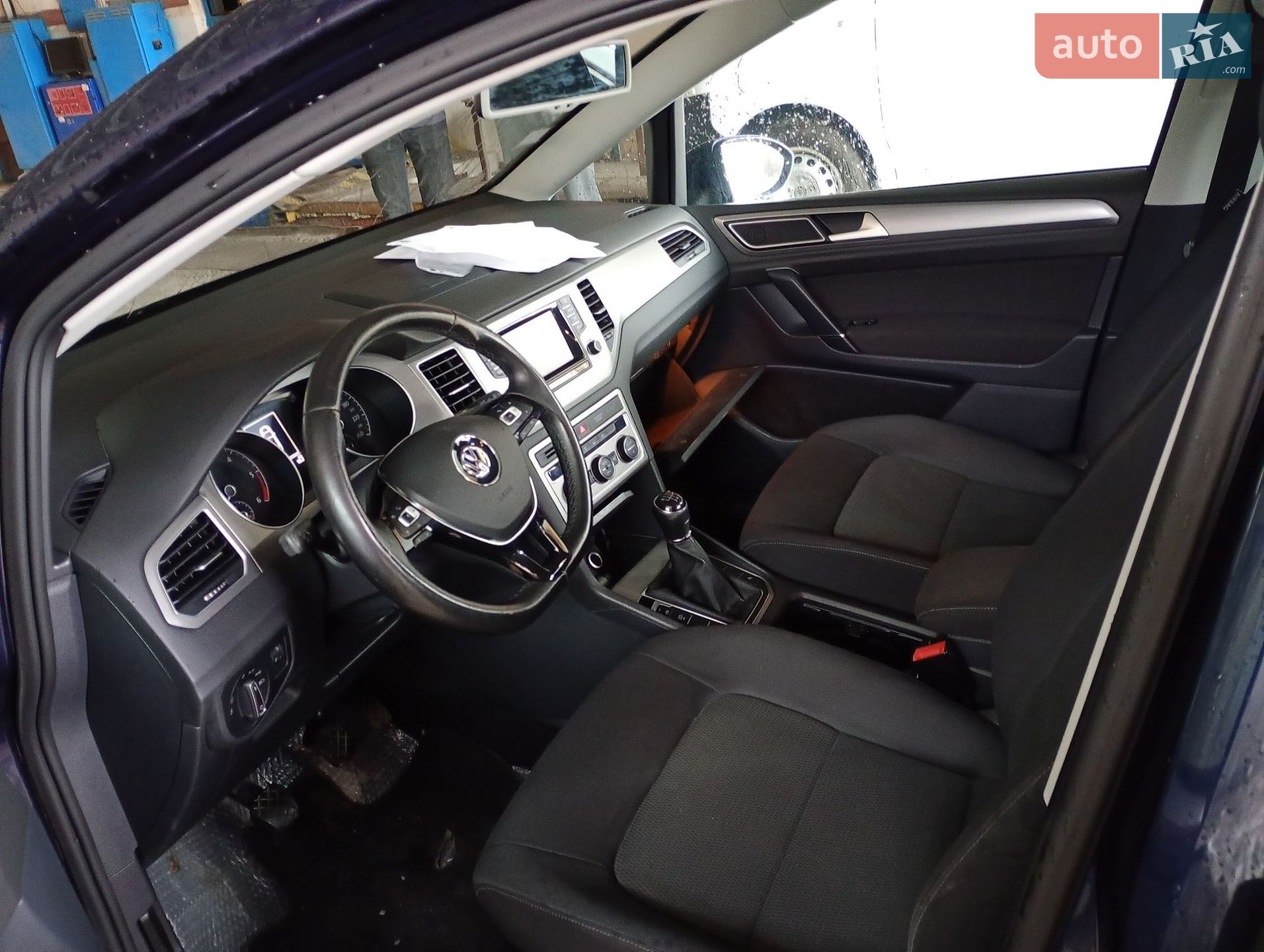Volkswagen Golf Sportsvan 2015 VIN WVWZZZAUZFW512172 фото оголошення 12 з 35