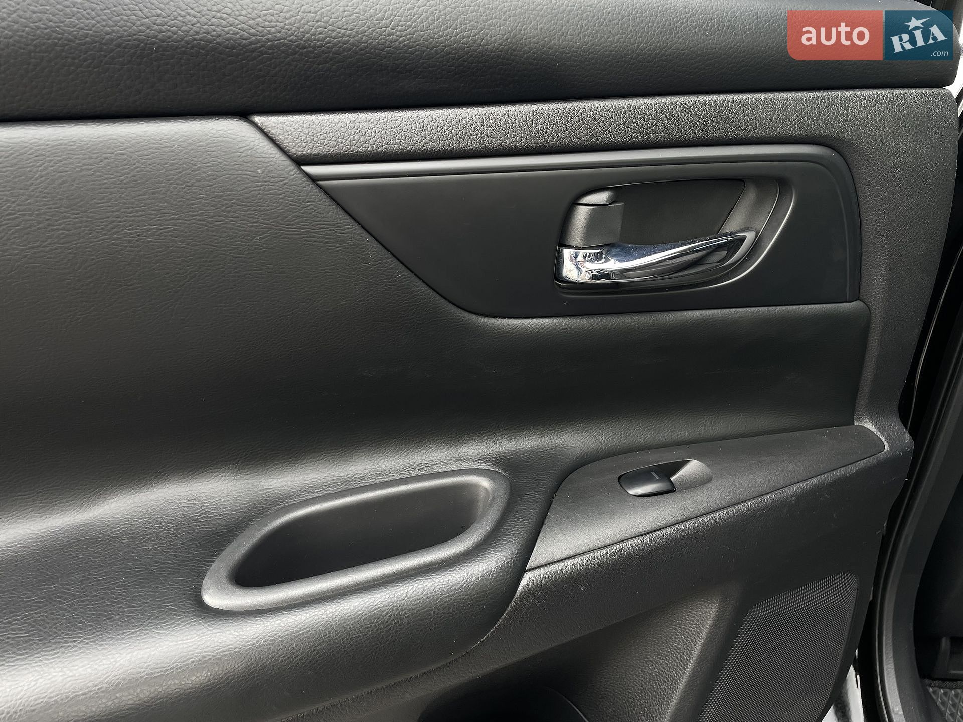 Nissan Altima 2016 VIN 1N4AL3AP8GN348897 фото оголошення 75 з 86